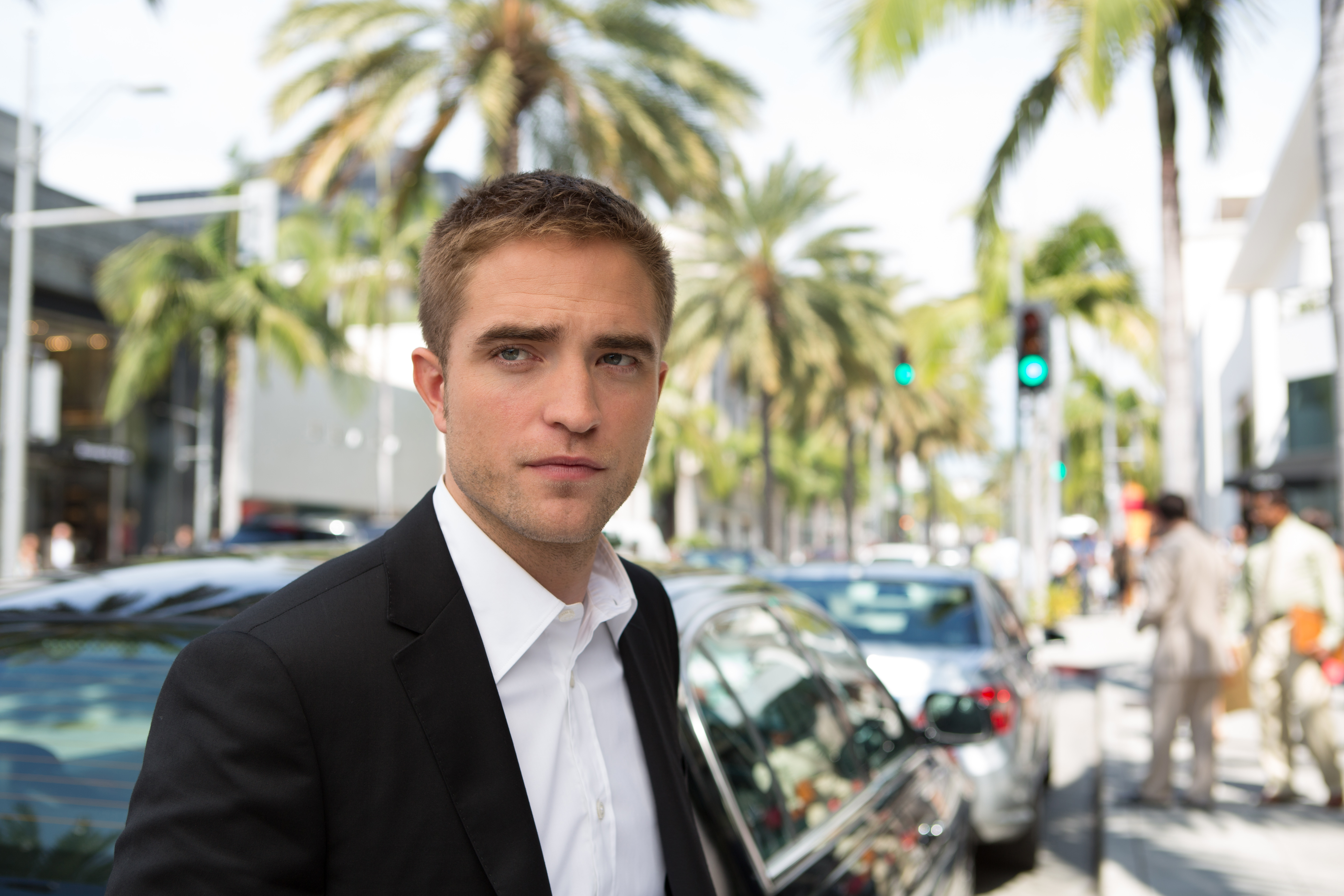 MapsToTheStars_RobertPattinson_1.jpg