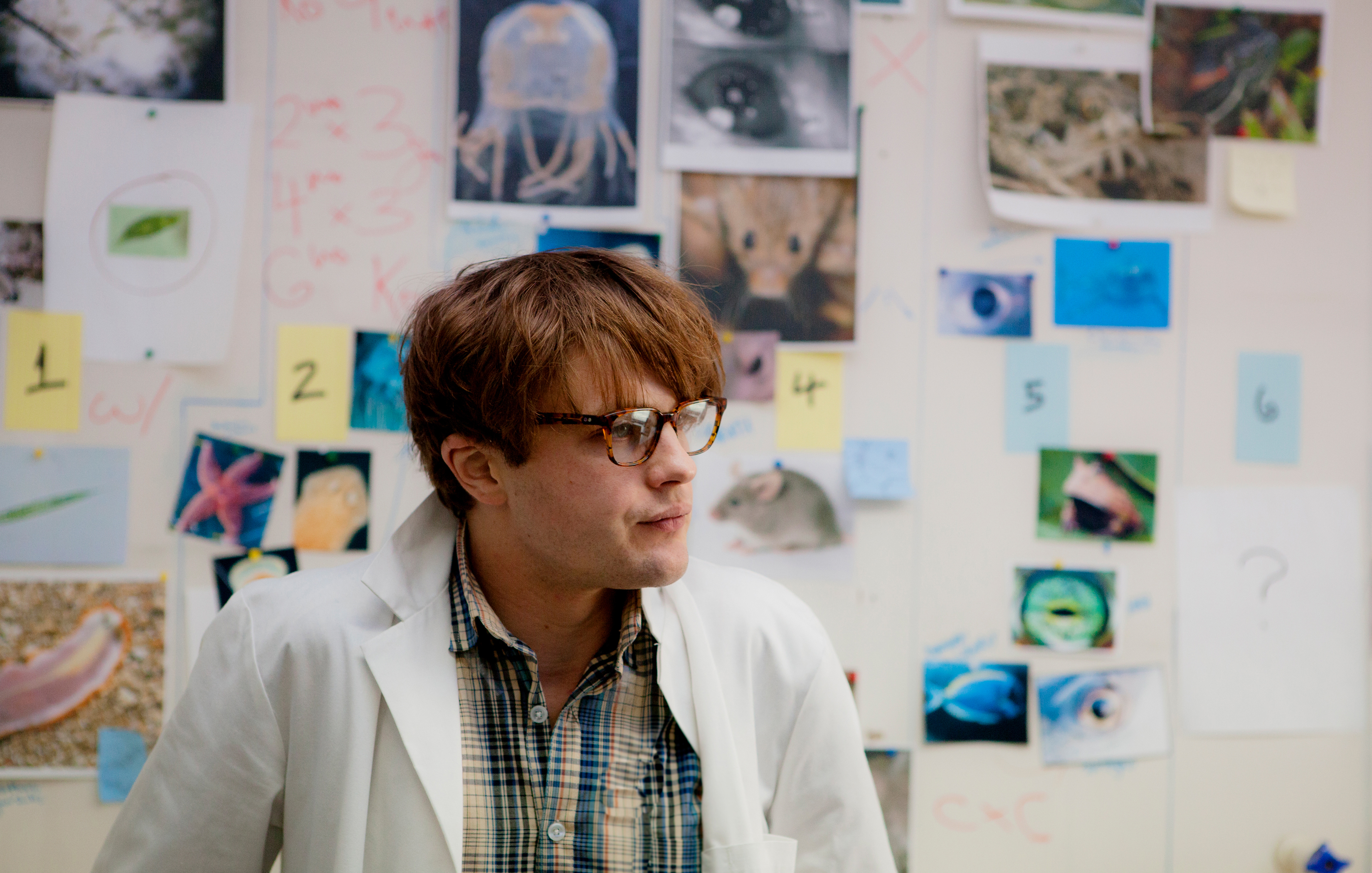 I_Origins_Michael_Pitt_1.jpg