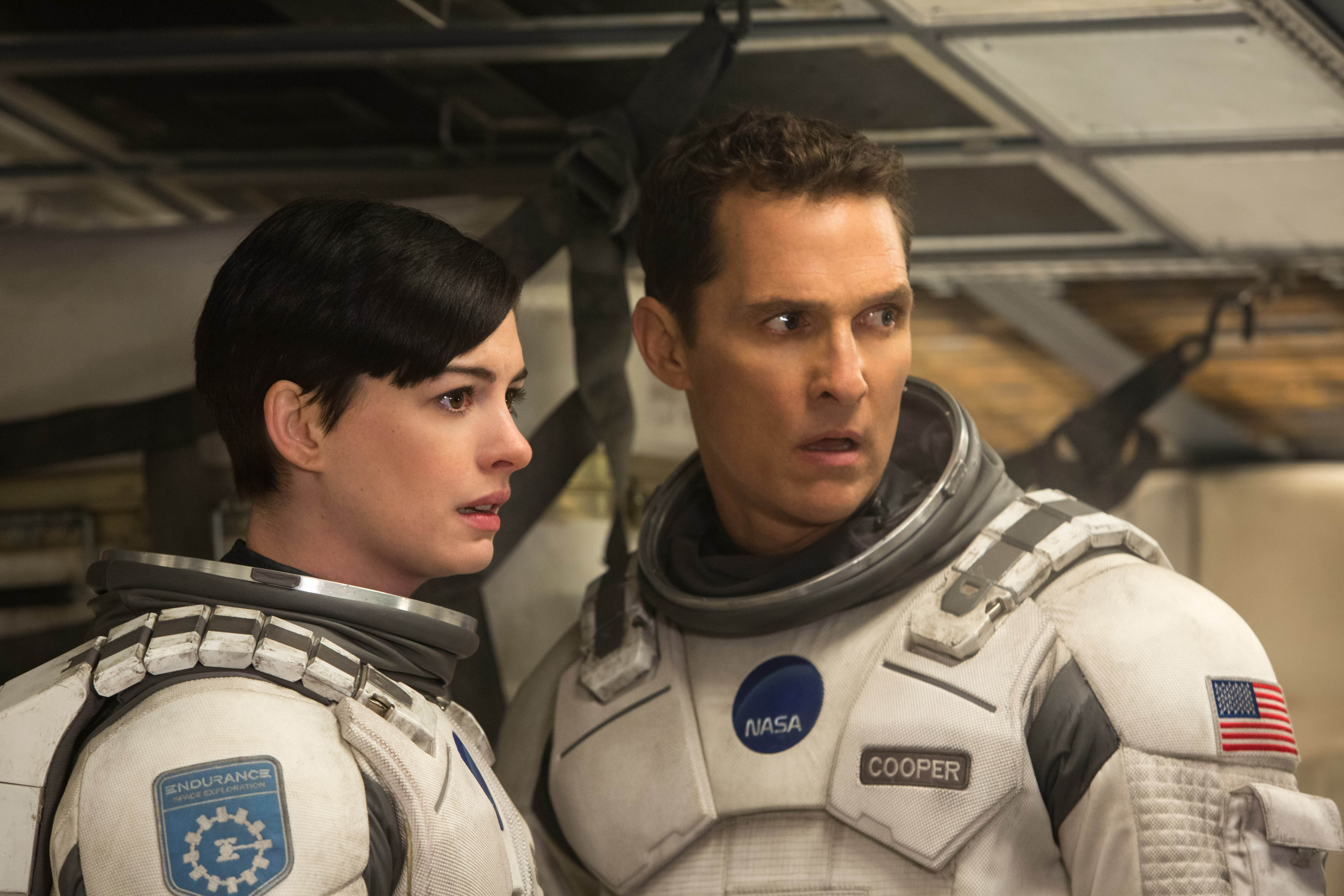 Interstellar_AnneHathaway_MatthewMcConaughey_4.jpg