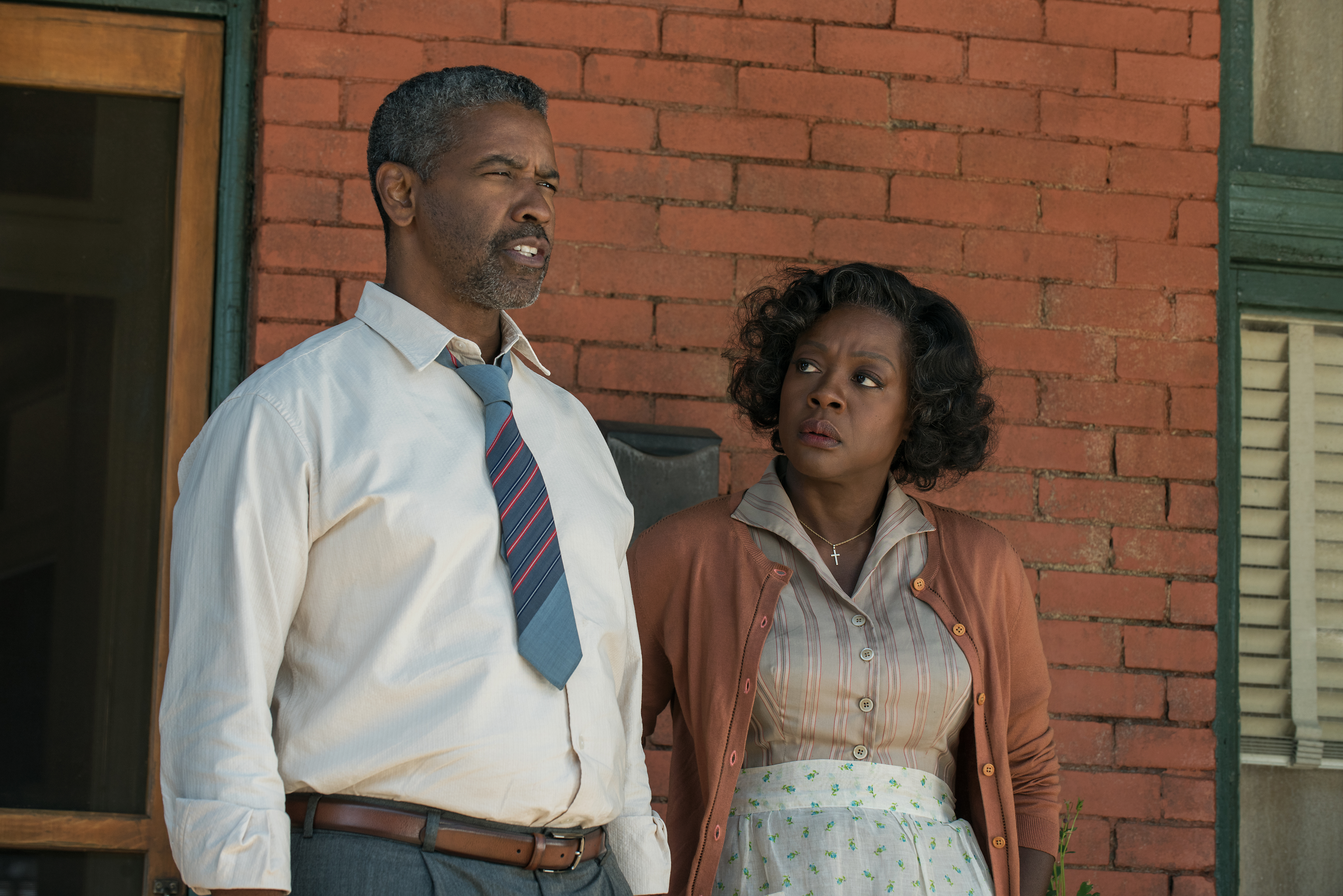 Fences_DenzelWashington_ViolaDavis_4.jpg