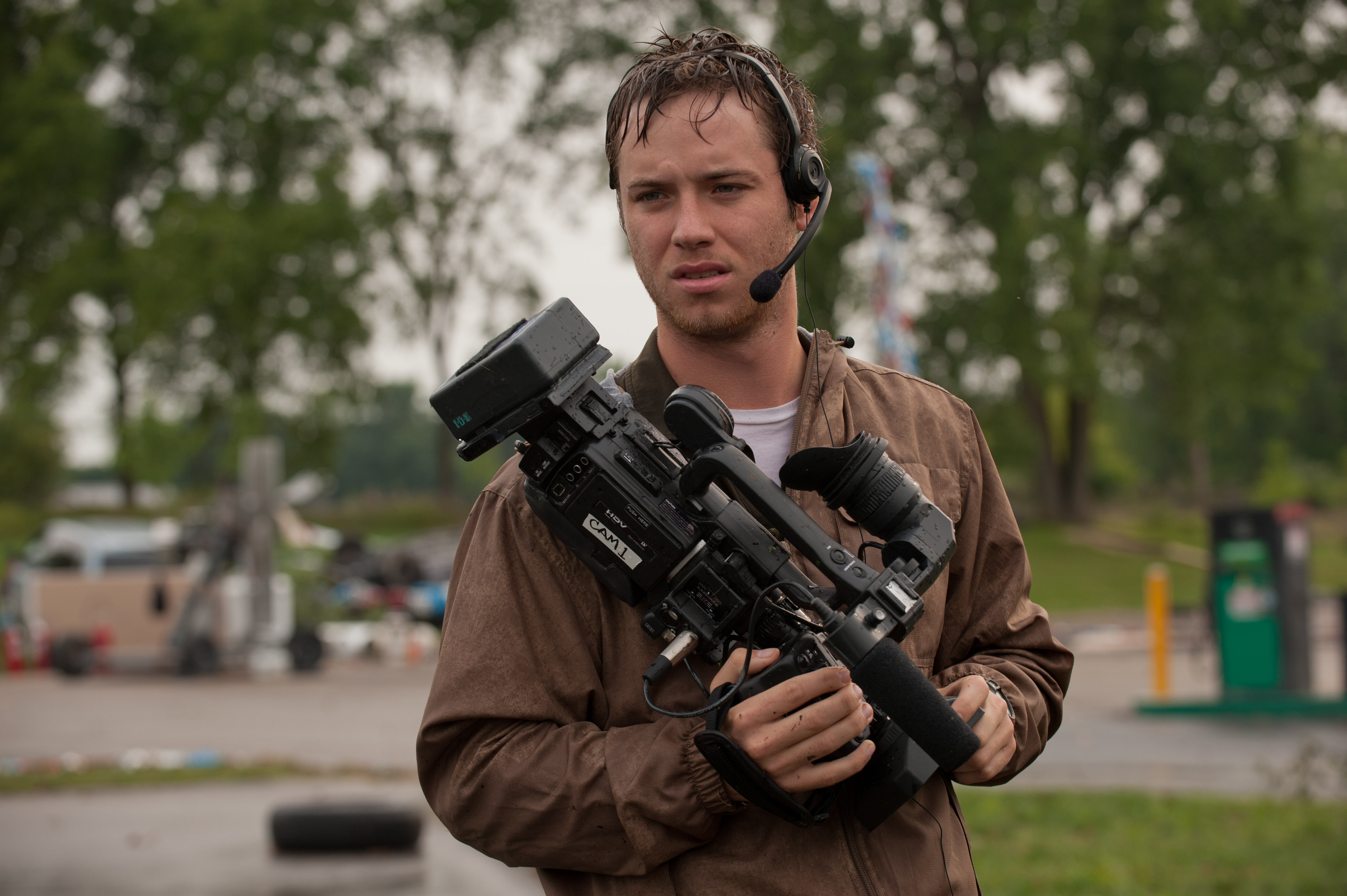 IntoTheStorm_Jeremy_Sumpter_4.jpg