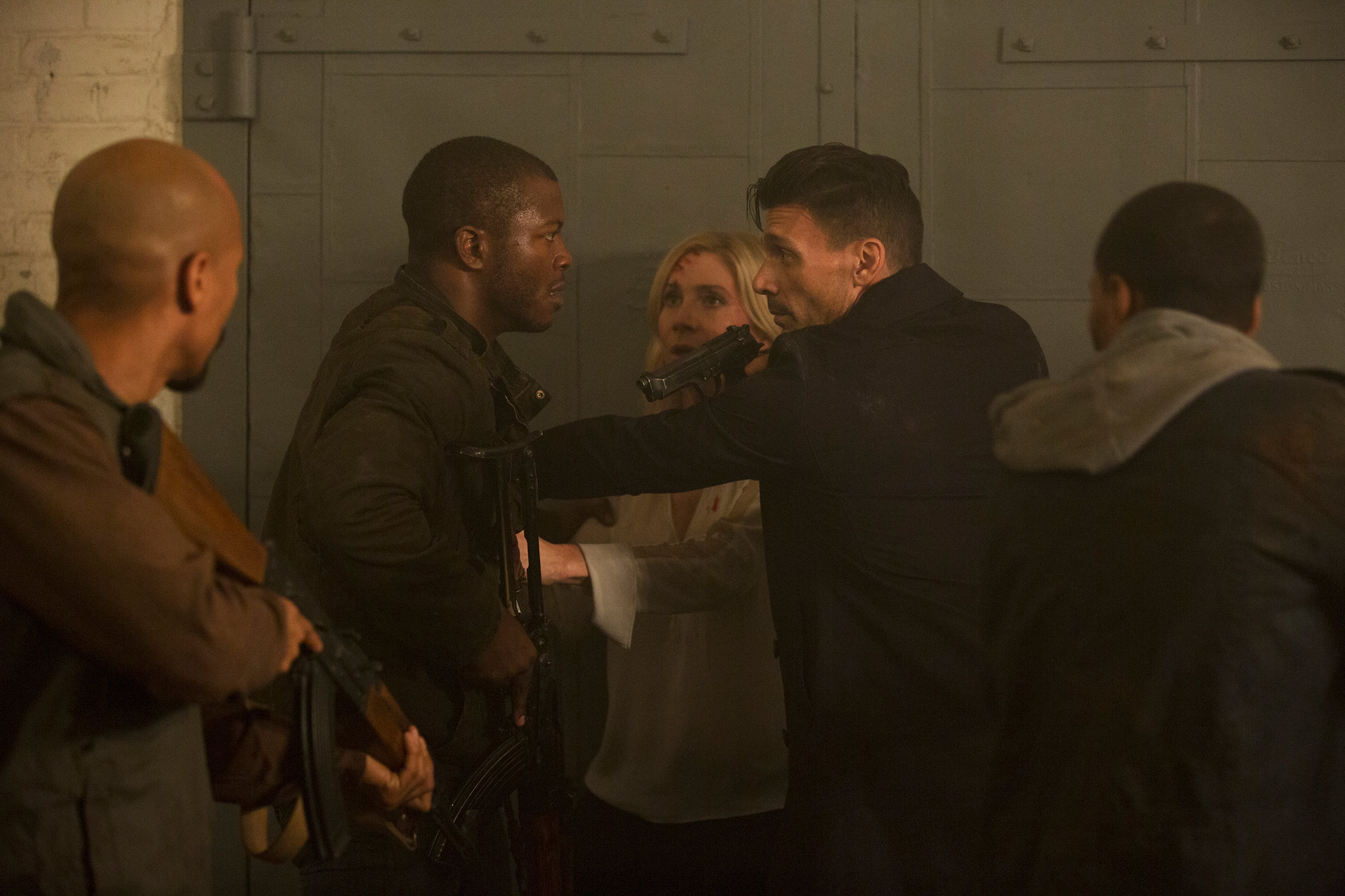 PurgeElectionYear_FrankGrillo_EdwinHodge_ElizabethMitchell_MykeltiWilliamson_JosephJulianSoria_2.jpg