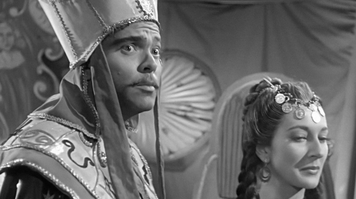 Cagliostro-image7.jpg