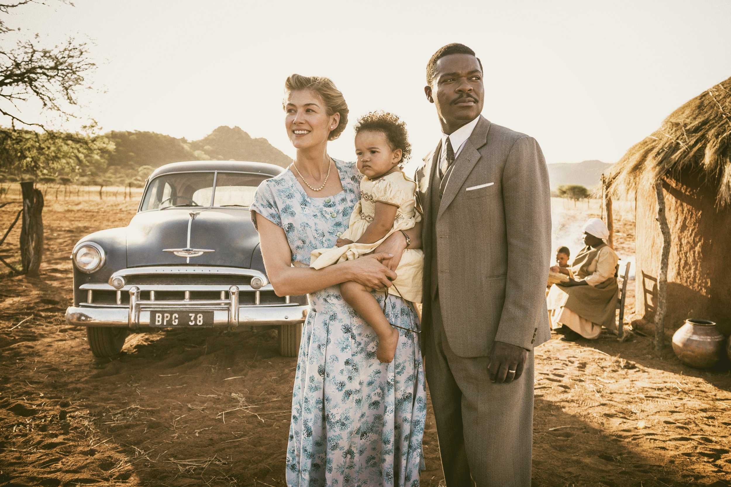 a_united_kingdom_RosamundPike_DavidOyelowo_1.jpg