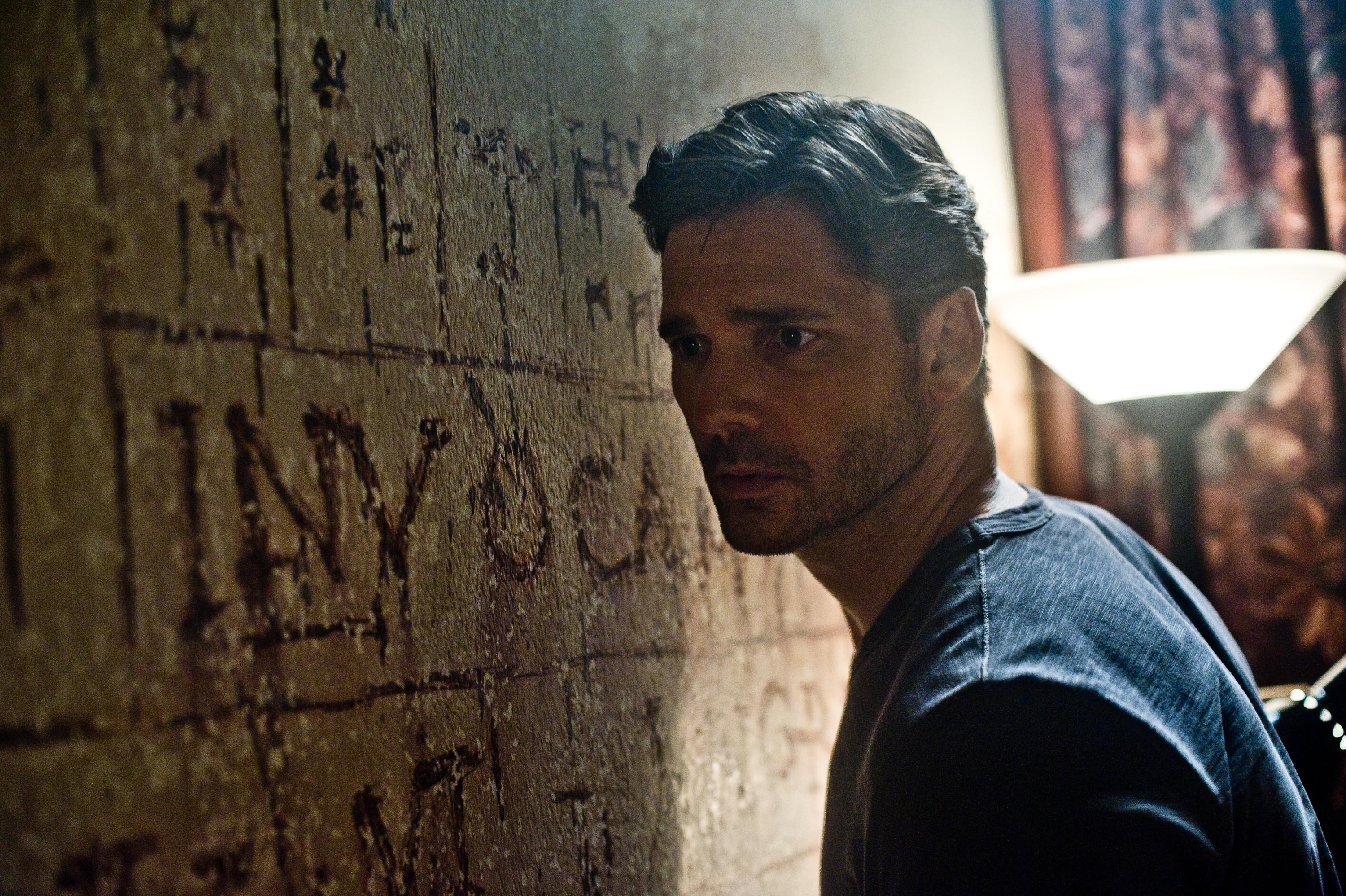 DeliverUsFromEvil_Eric_Bana_1.jpg