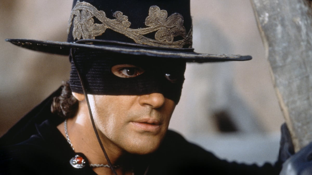 Mask-of-Zorro-image-07.jpg