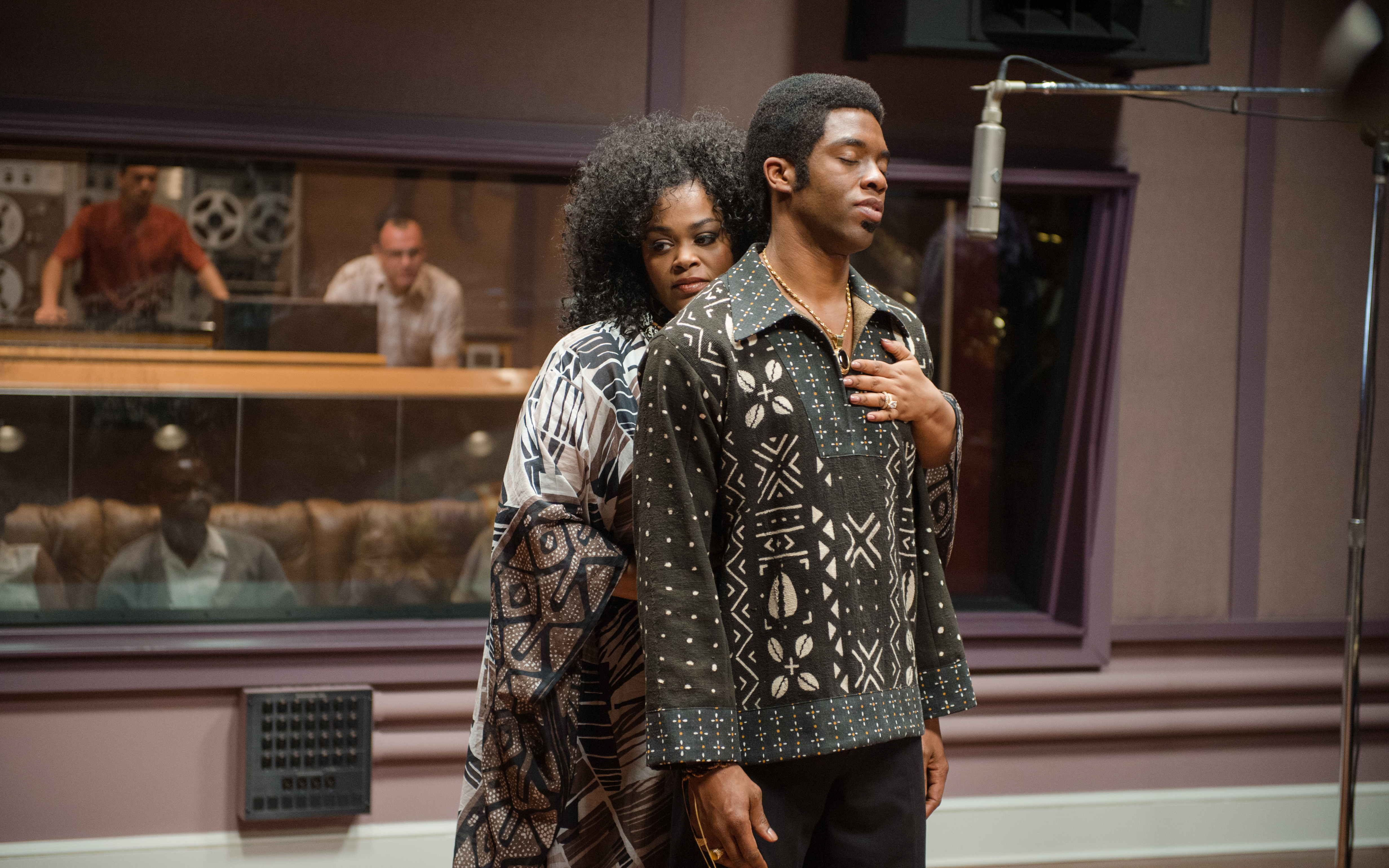 GetOnUp_Jill_Scott_Chadwick_Boseman_3.jpg