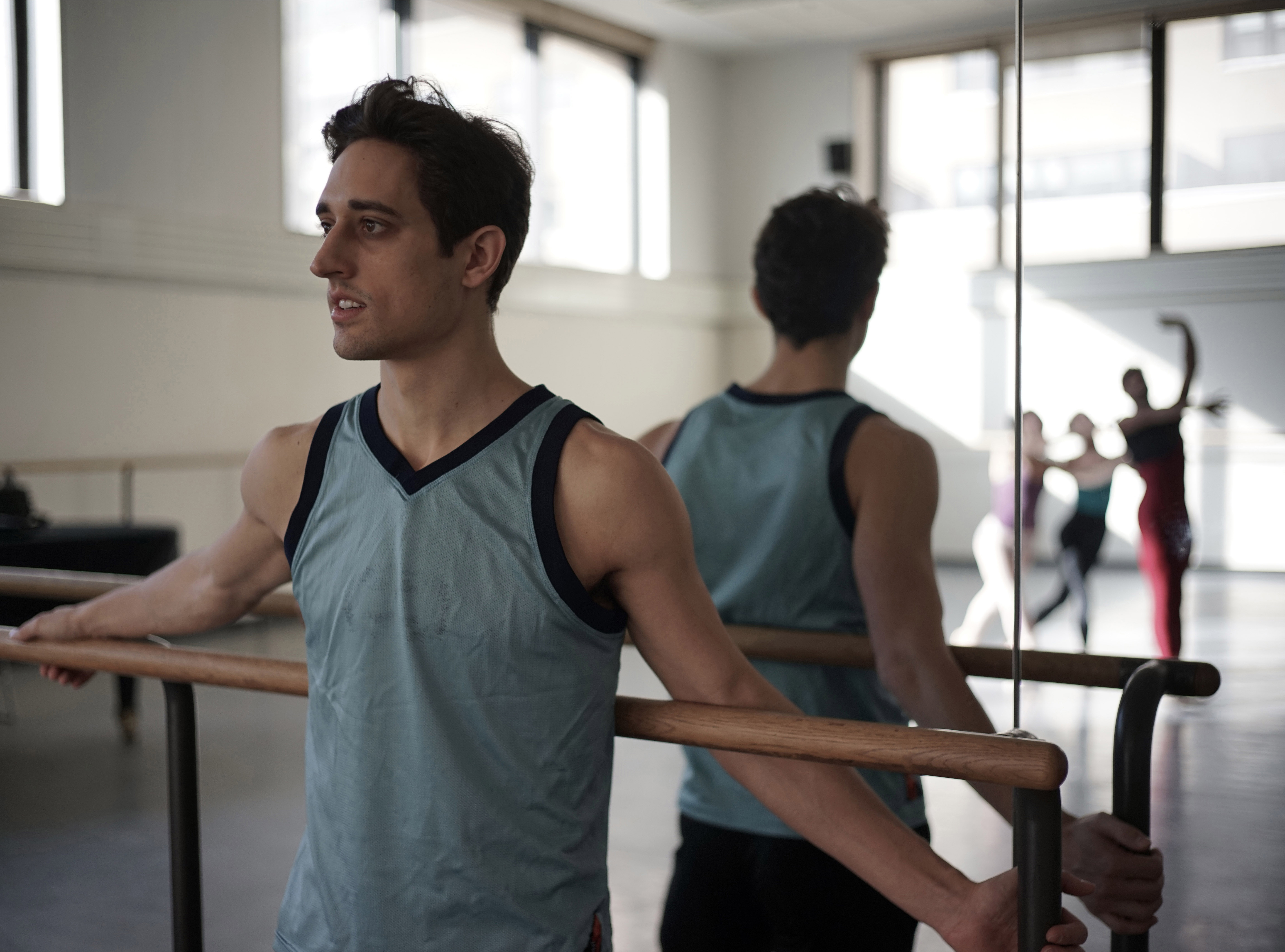 Ballet422_300_2.jpg