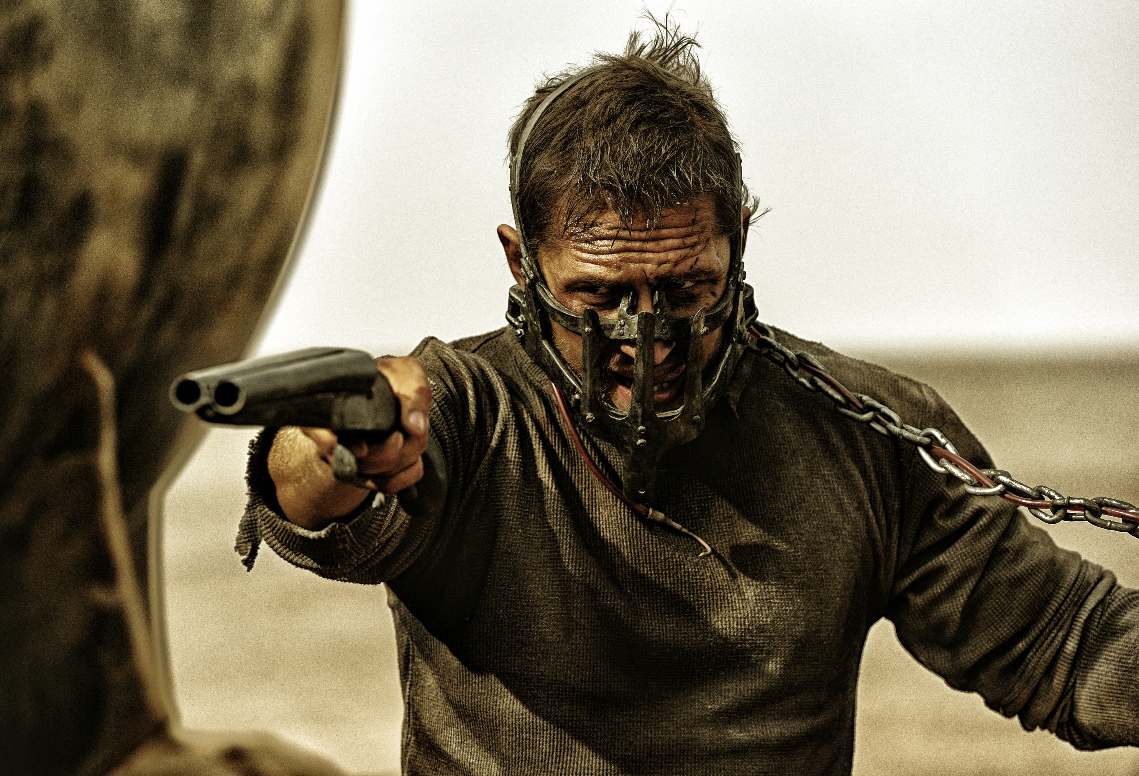 MadMaxFuryRoad_TomHardy_1.jpg