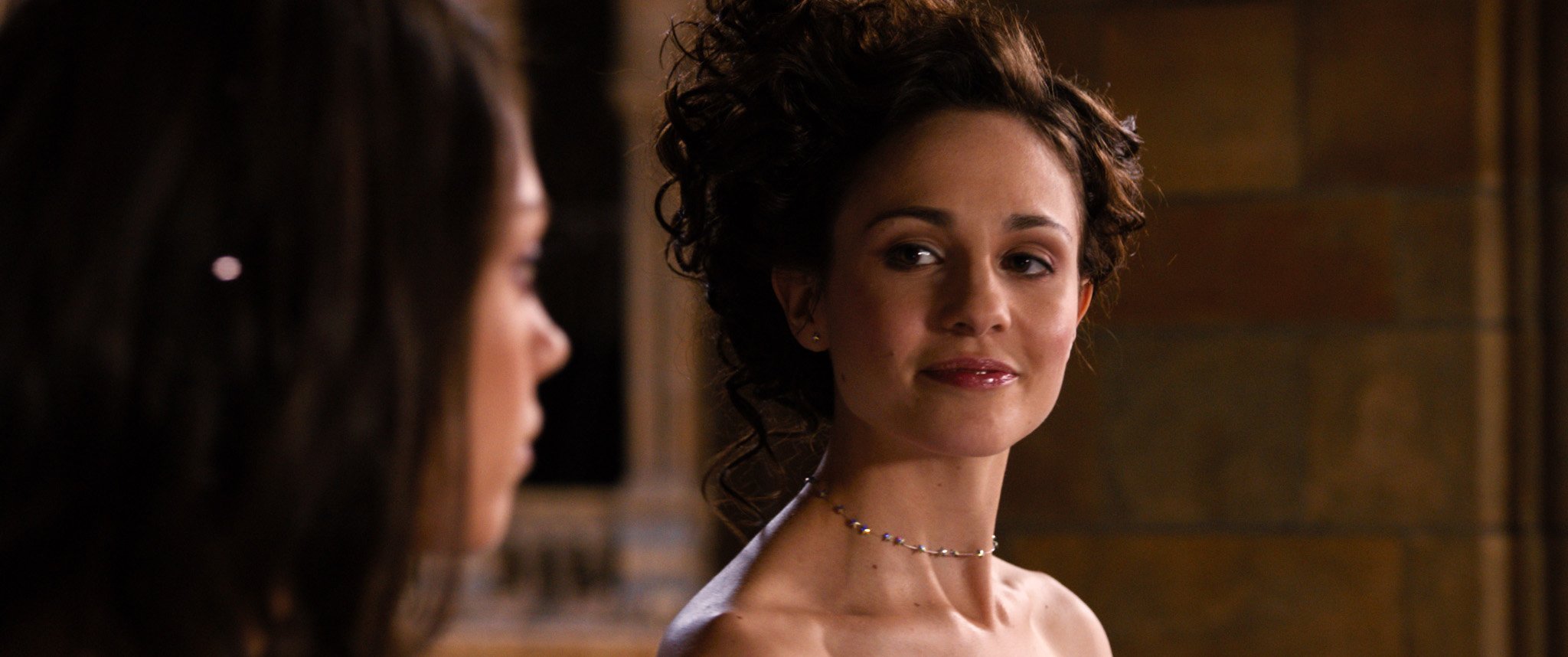 JupiterAscending_TuppenceMiddleton_4.jpg