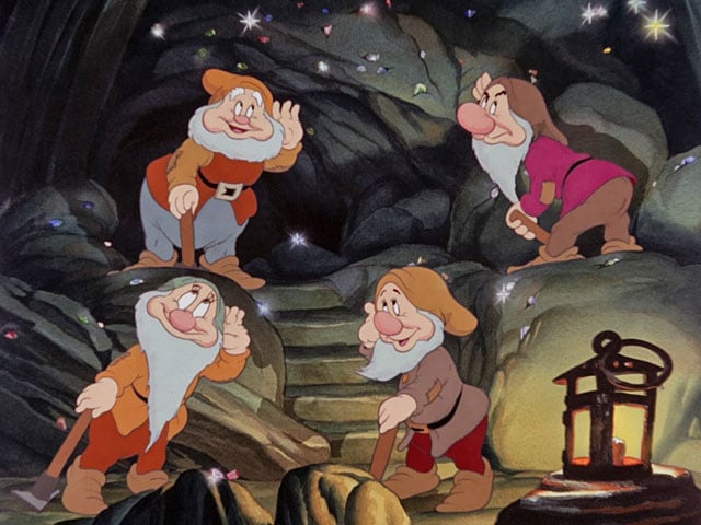 SnowWhiteSevenDwarfs4.jpg