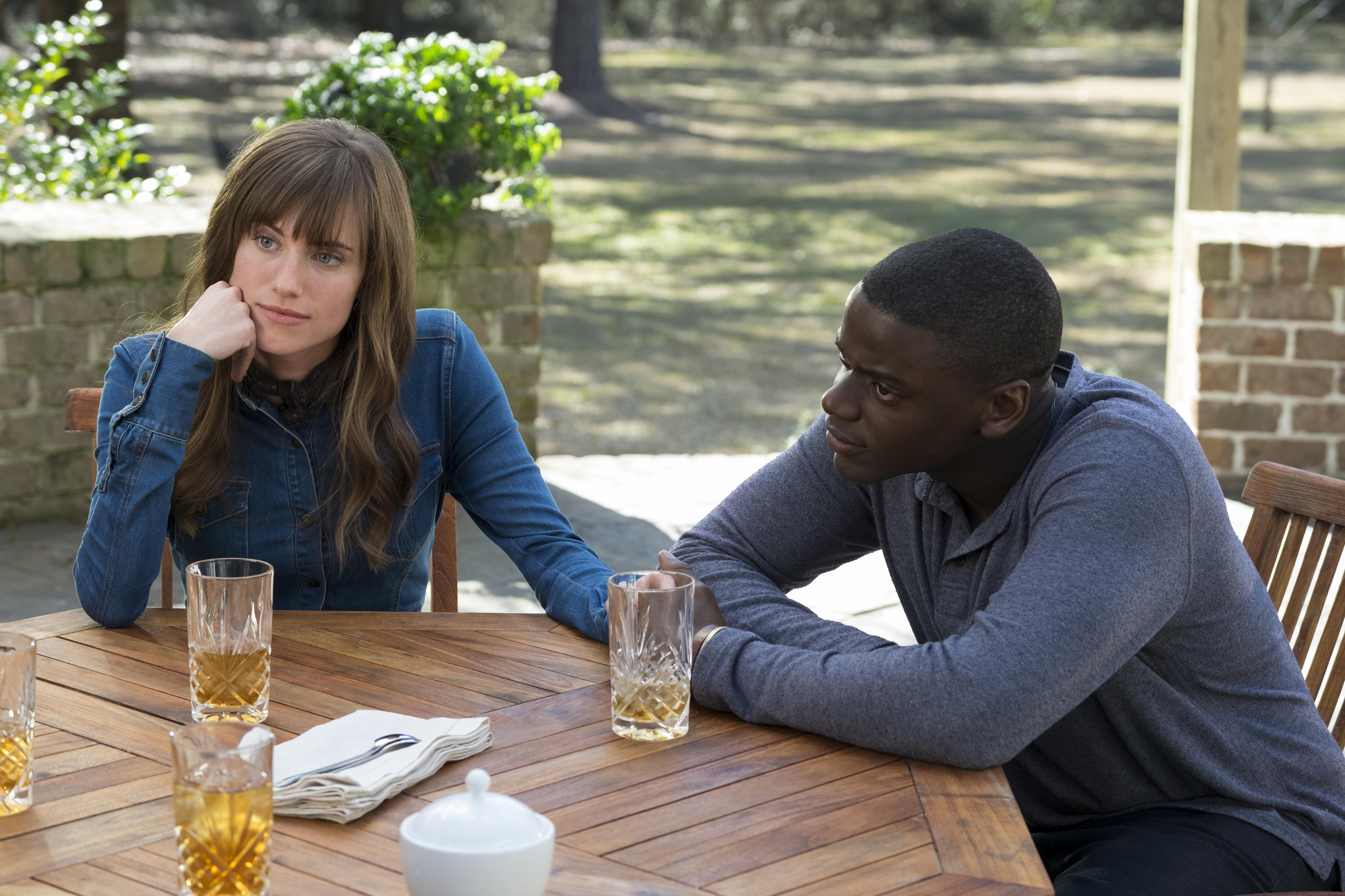 GetOut_AllisonWilliams_DanielKaluuya_1.jpg