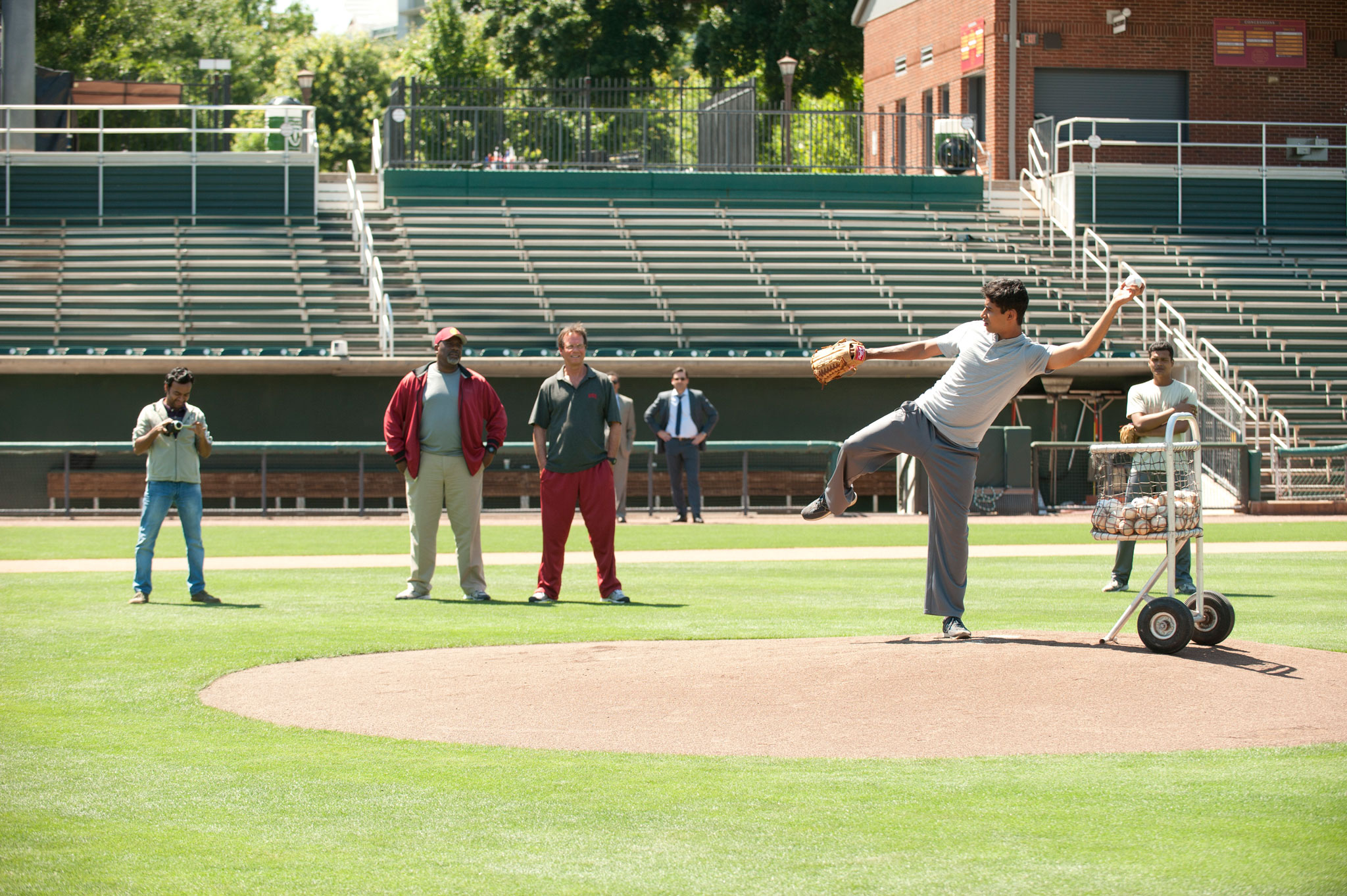 MillionDollarArm4_2048.jpg