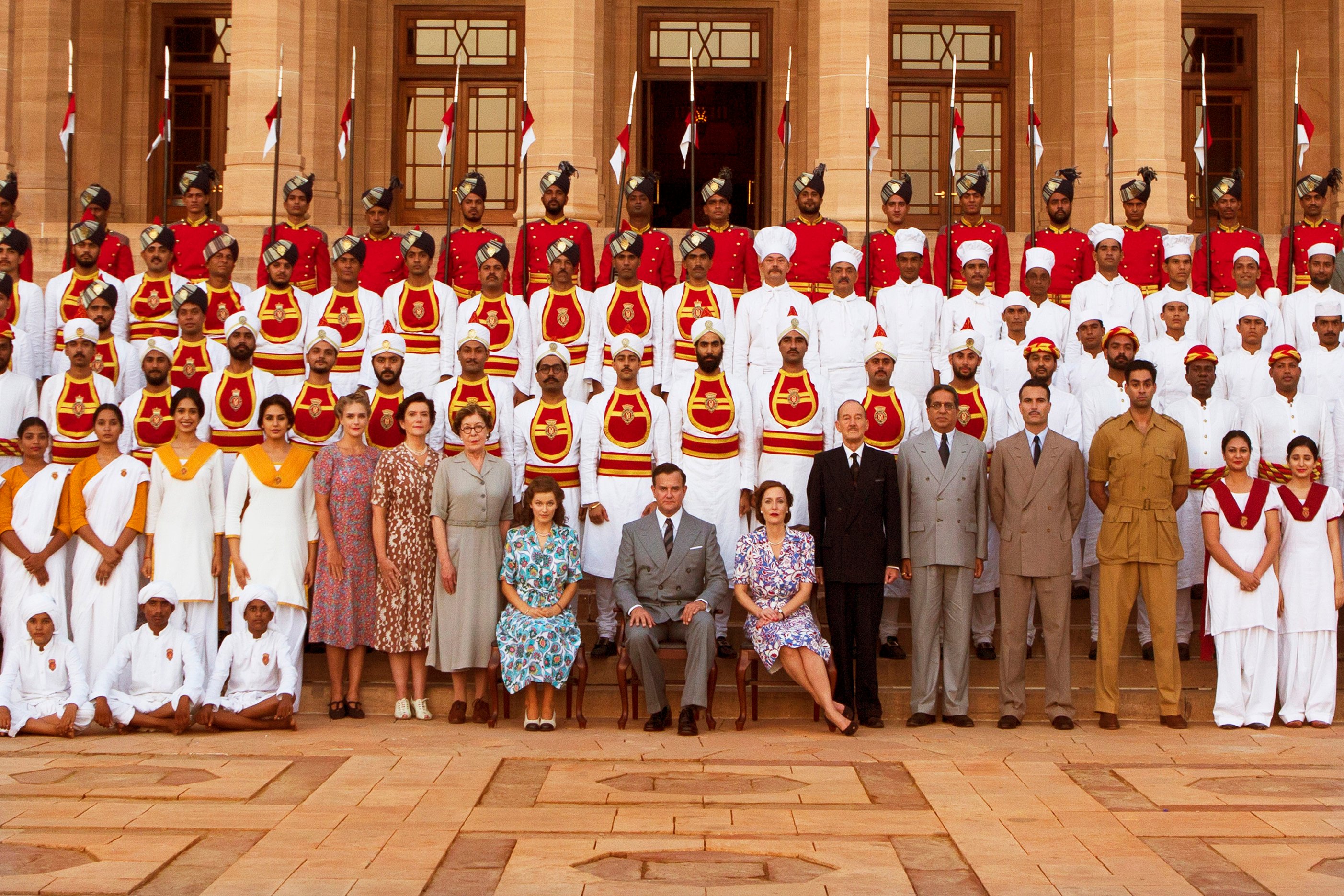 ViceroysHouse_LilyTravers_HughBonneville_GillianAnderson_HumaQureshi_ManishDayal_1.jpg