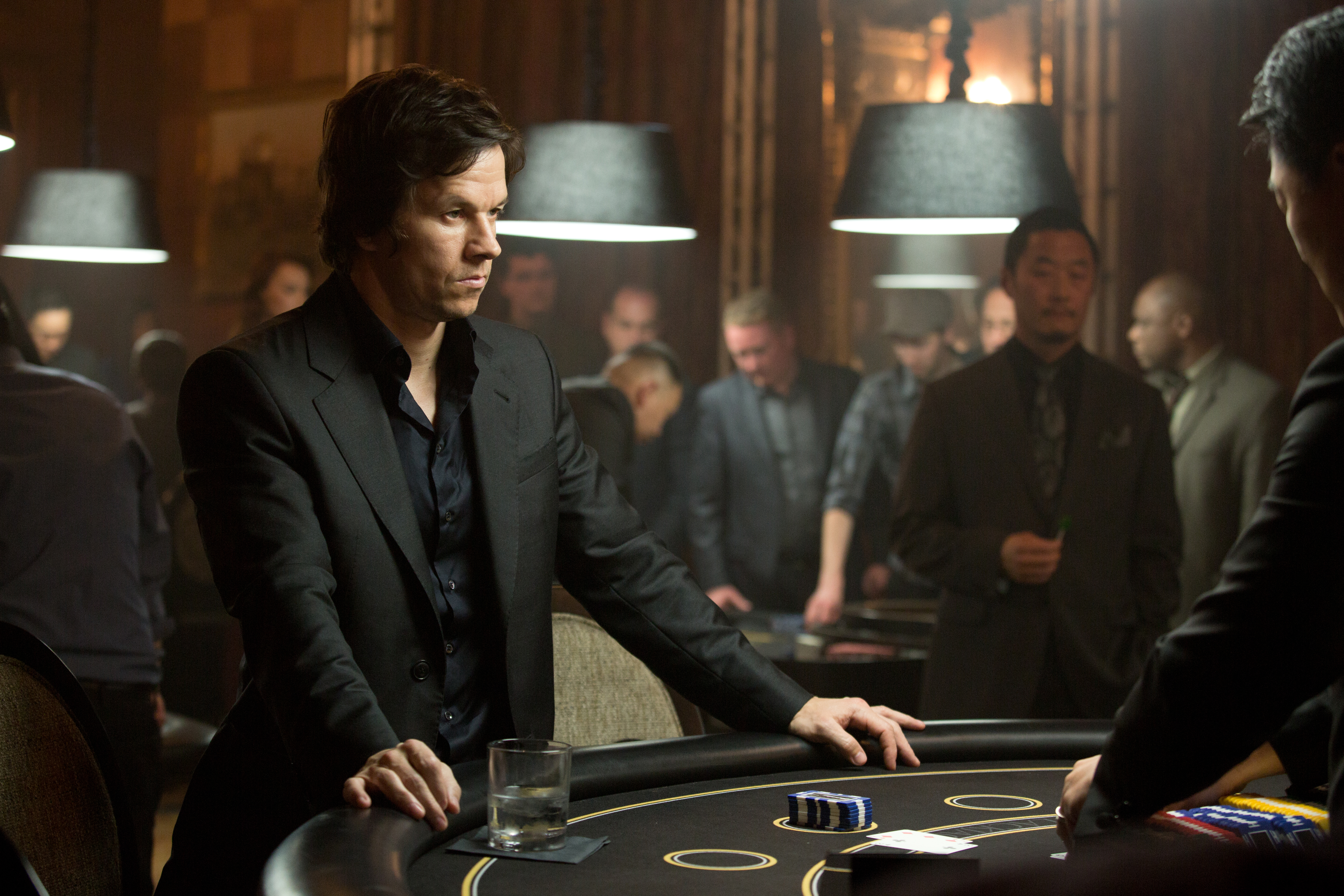 Gambler_MarkWahlberg_3.jpg