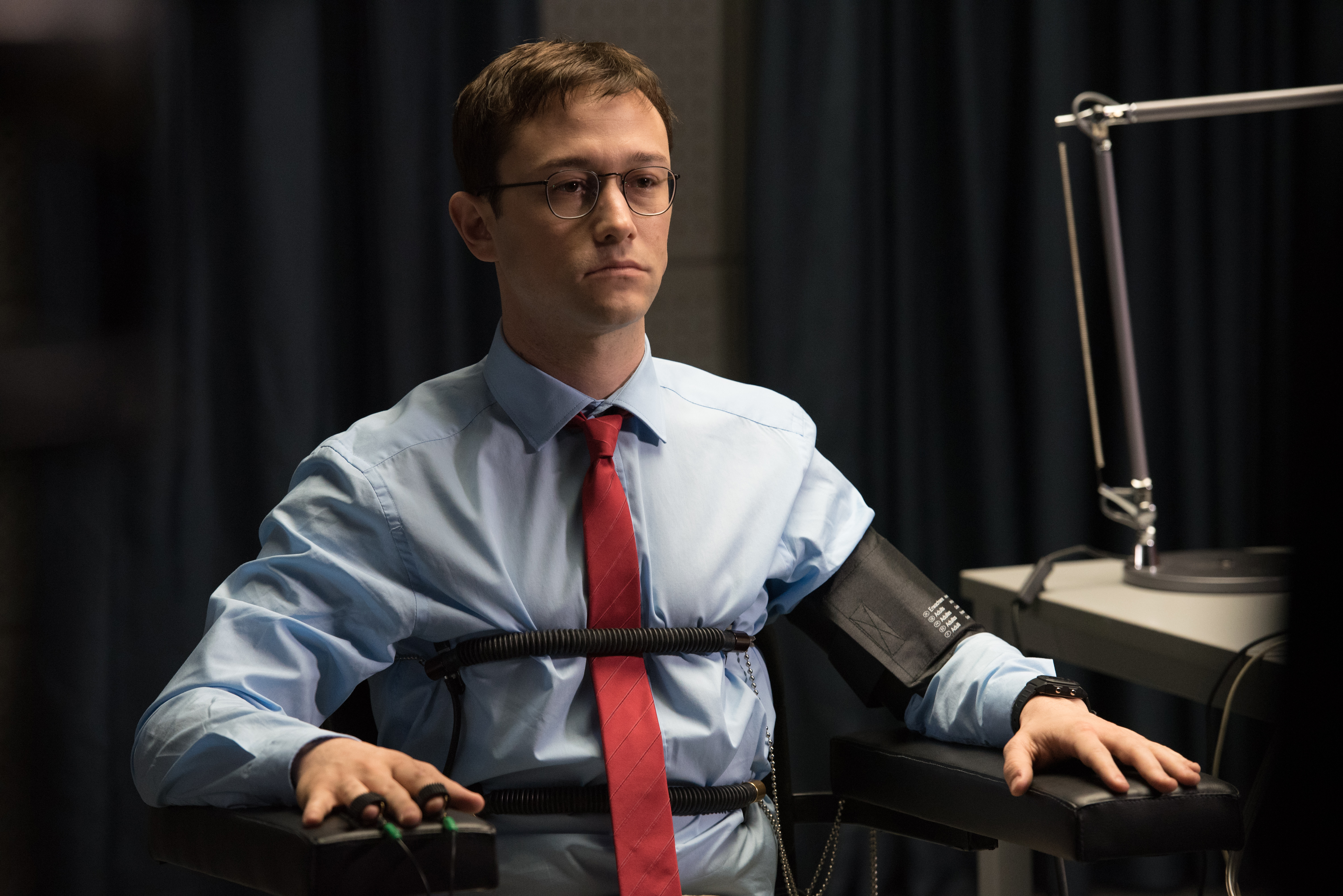 Snowden_JosephGordonLevitt_1.jpg