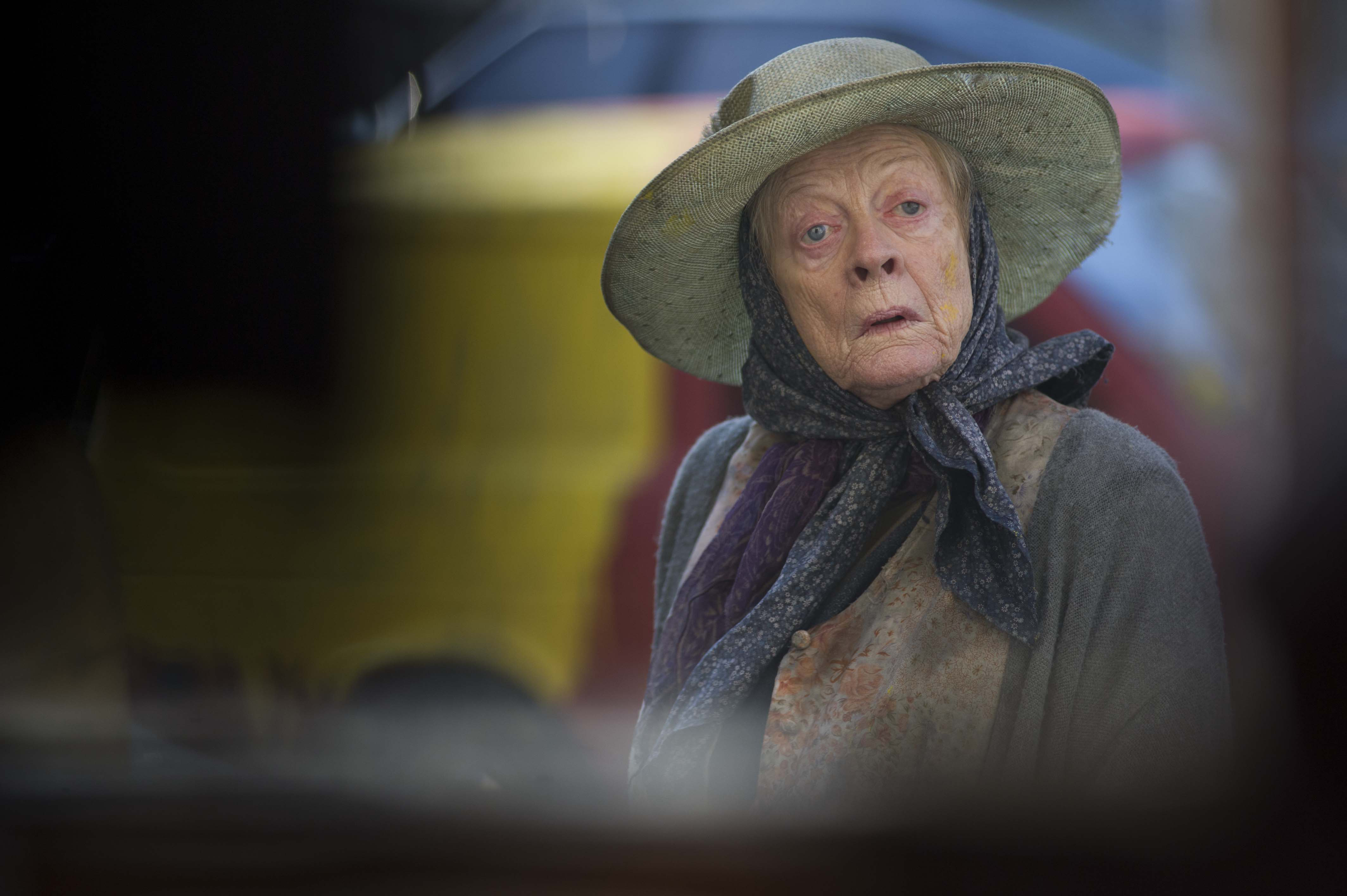 LadyVan_MaggieSmith_6.jpg