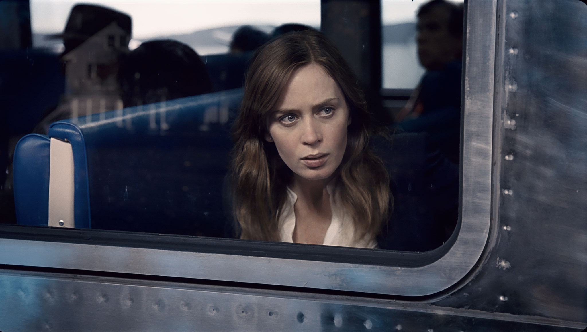 GirlOnTheTrain3_2048.jpg