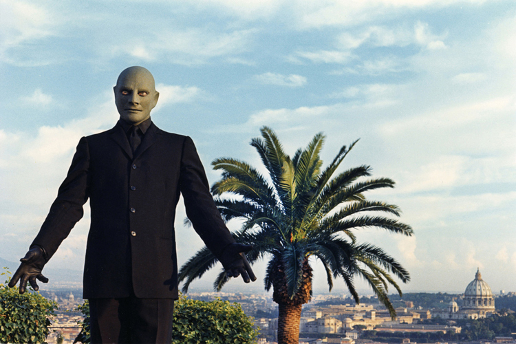 Fantomas_se_dechaine__Ph___4_.jpg