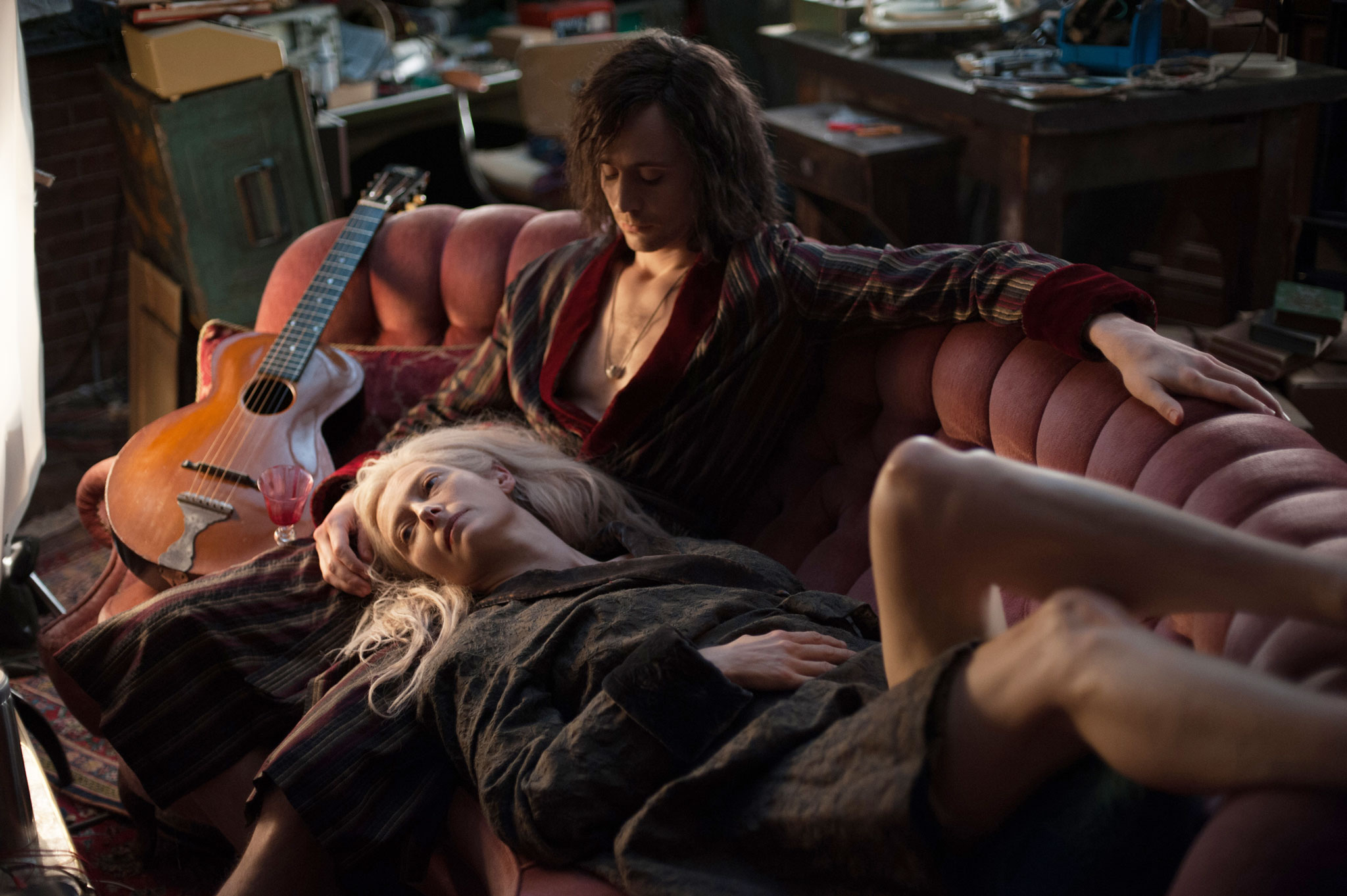 OnlyLoversLeftAlive2_Tilda_Swinton_Tom_Hiddleston.jpg