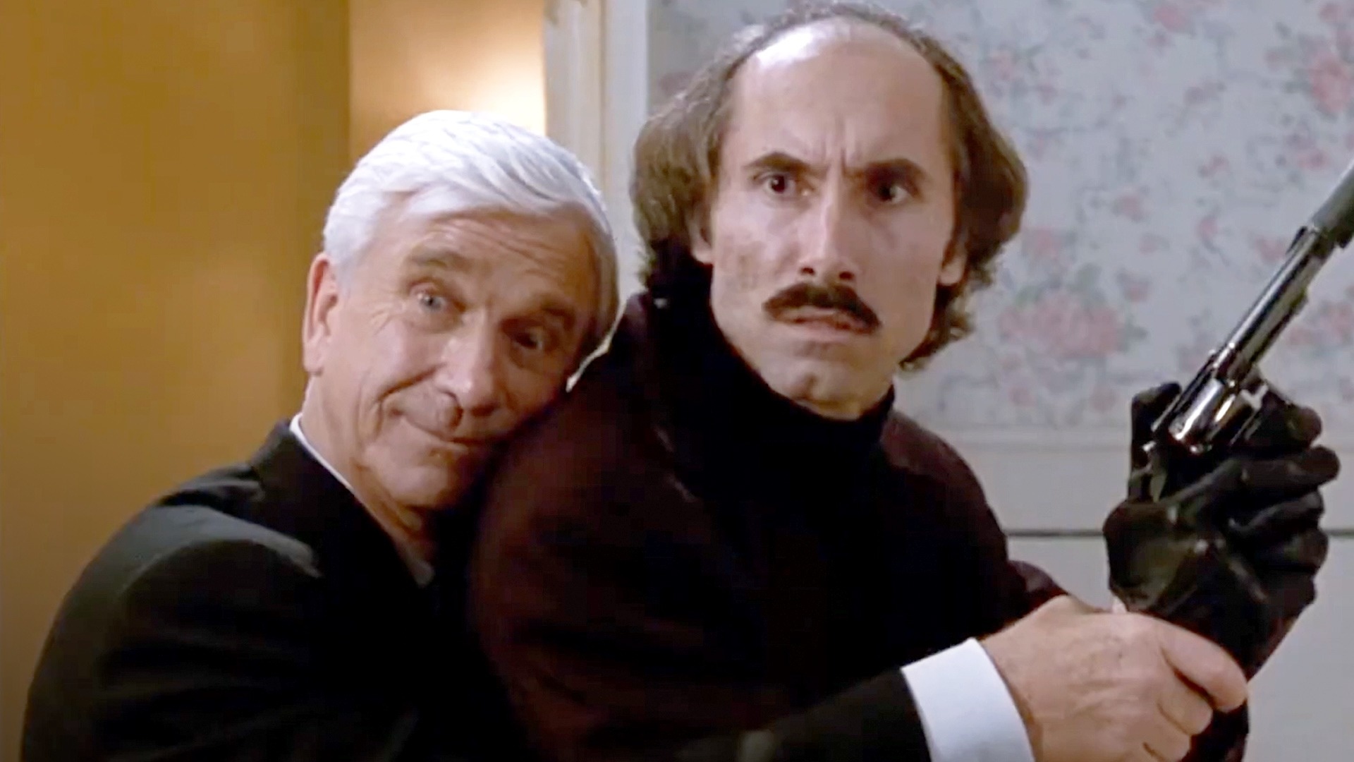Naked-Gun-2-1-2-image6.jpg