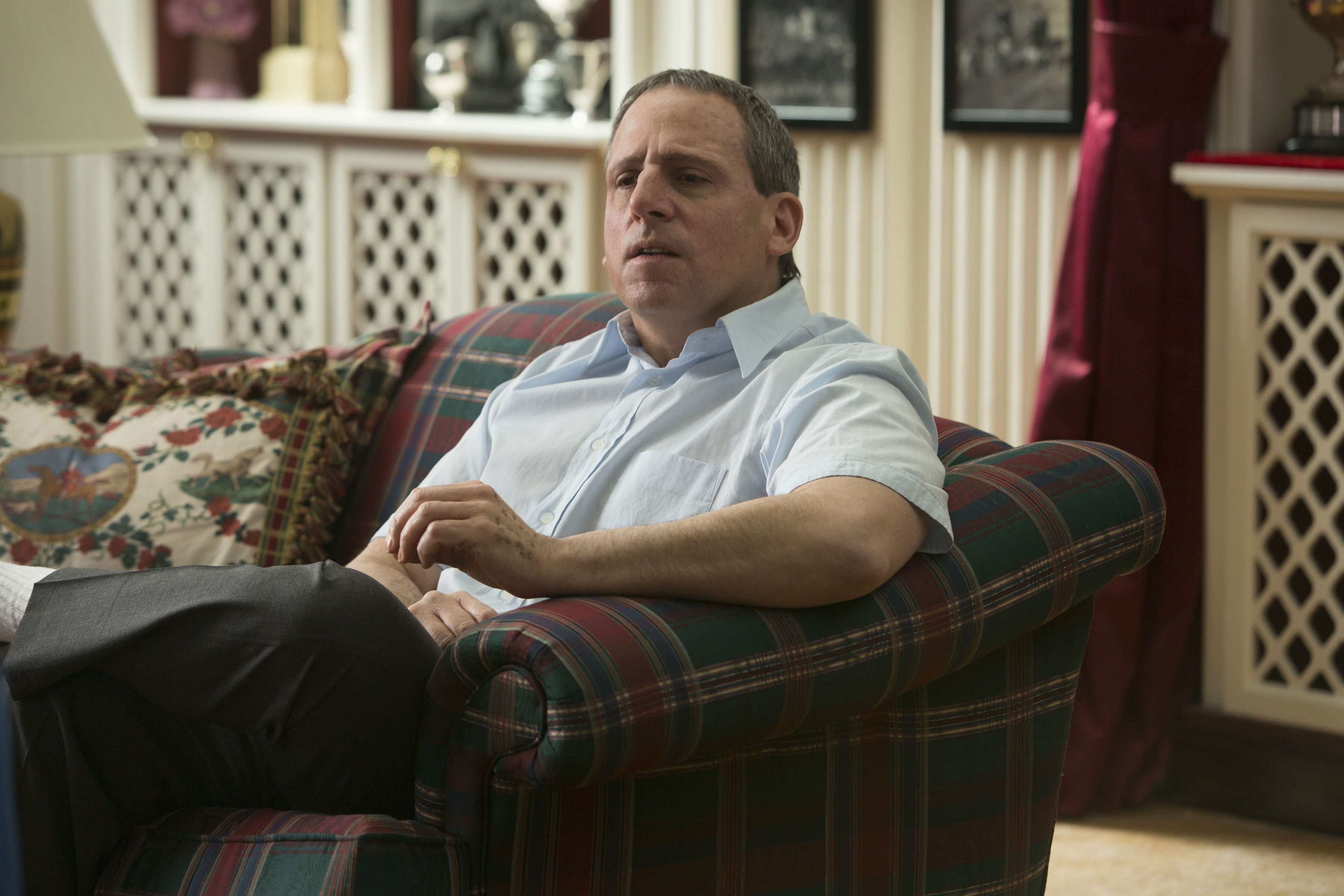 Foxcatcher_SteveCarell_1.jpg