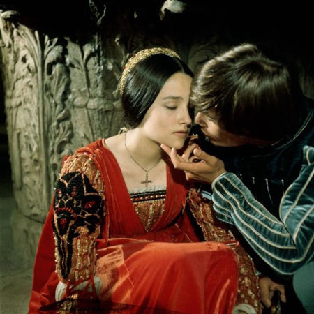 Romeo_and_Juliet__Zeffirelli___Ph___9_.jpg