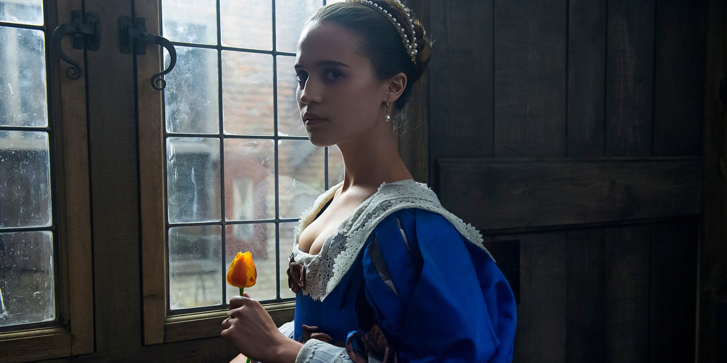 TulipFever_AliciaVikander_1.jpg