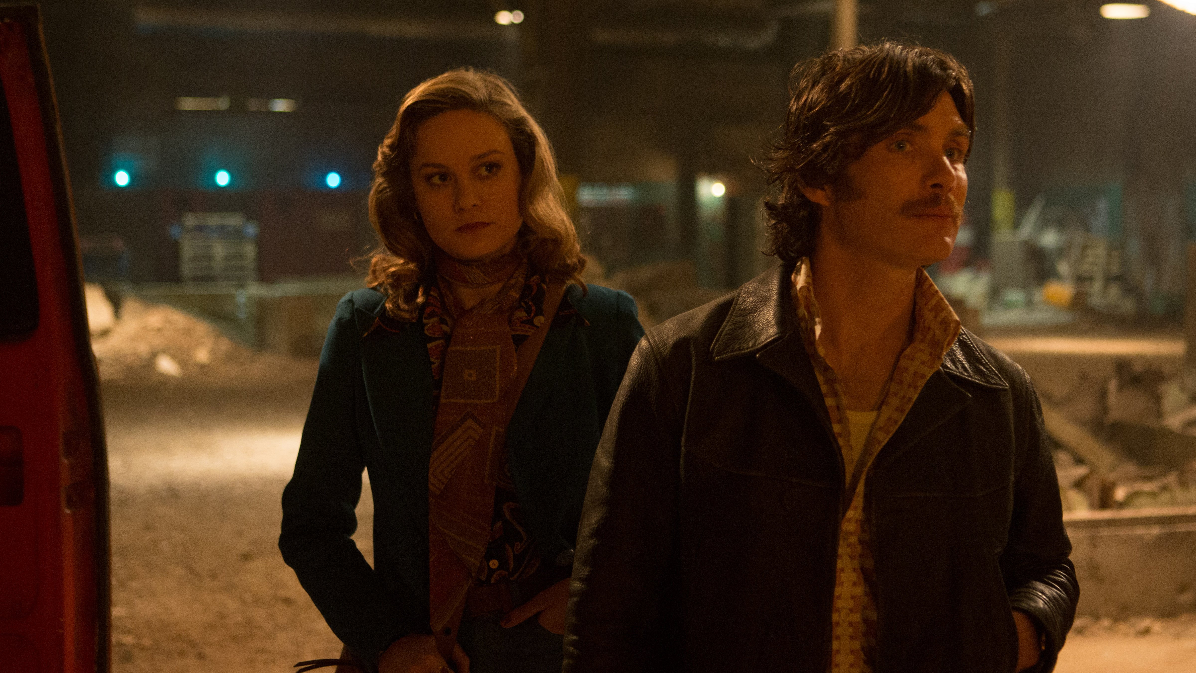 FreeFire_BrieLarson_CillianMurphy_5.jpg