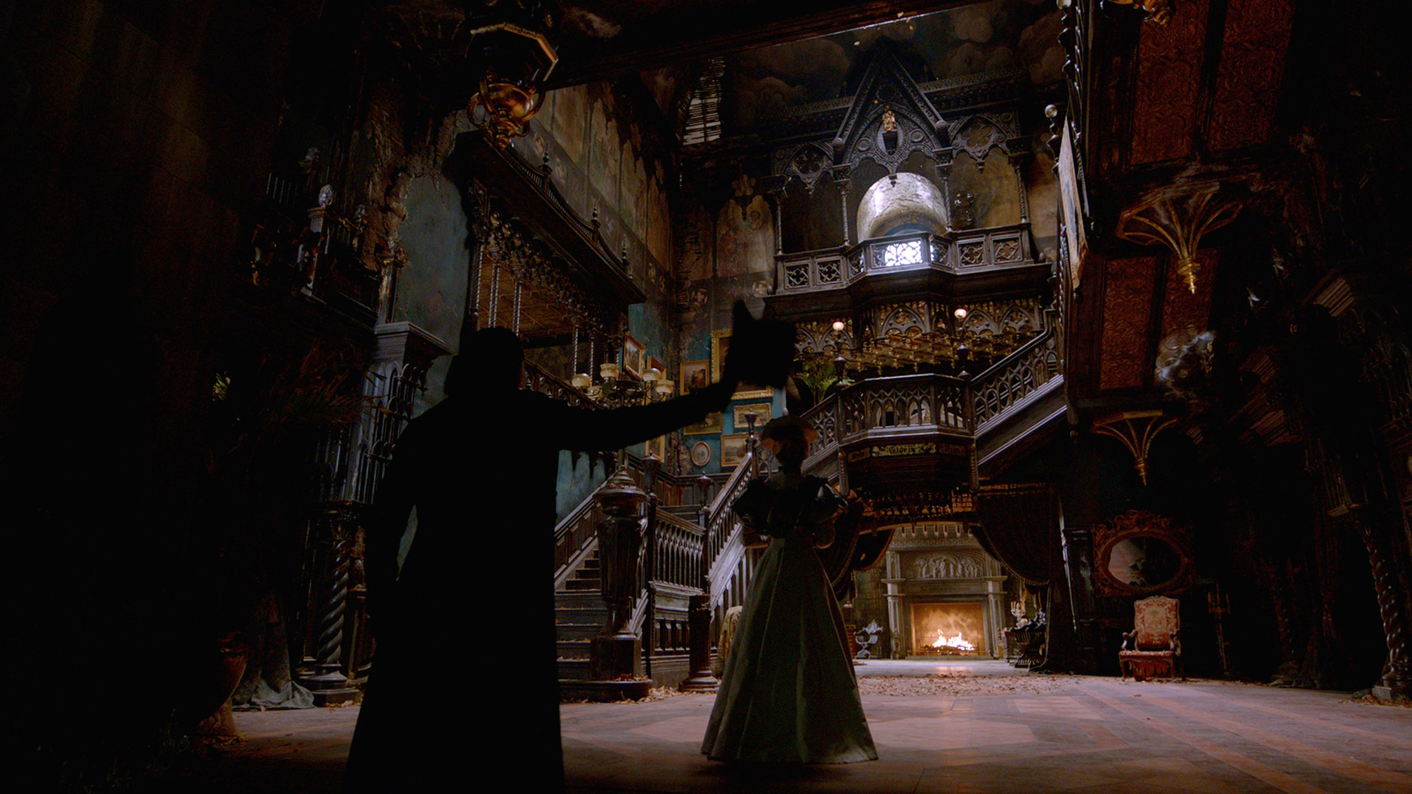 CrimsonPeak8_2048.jpg