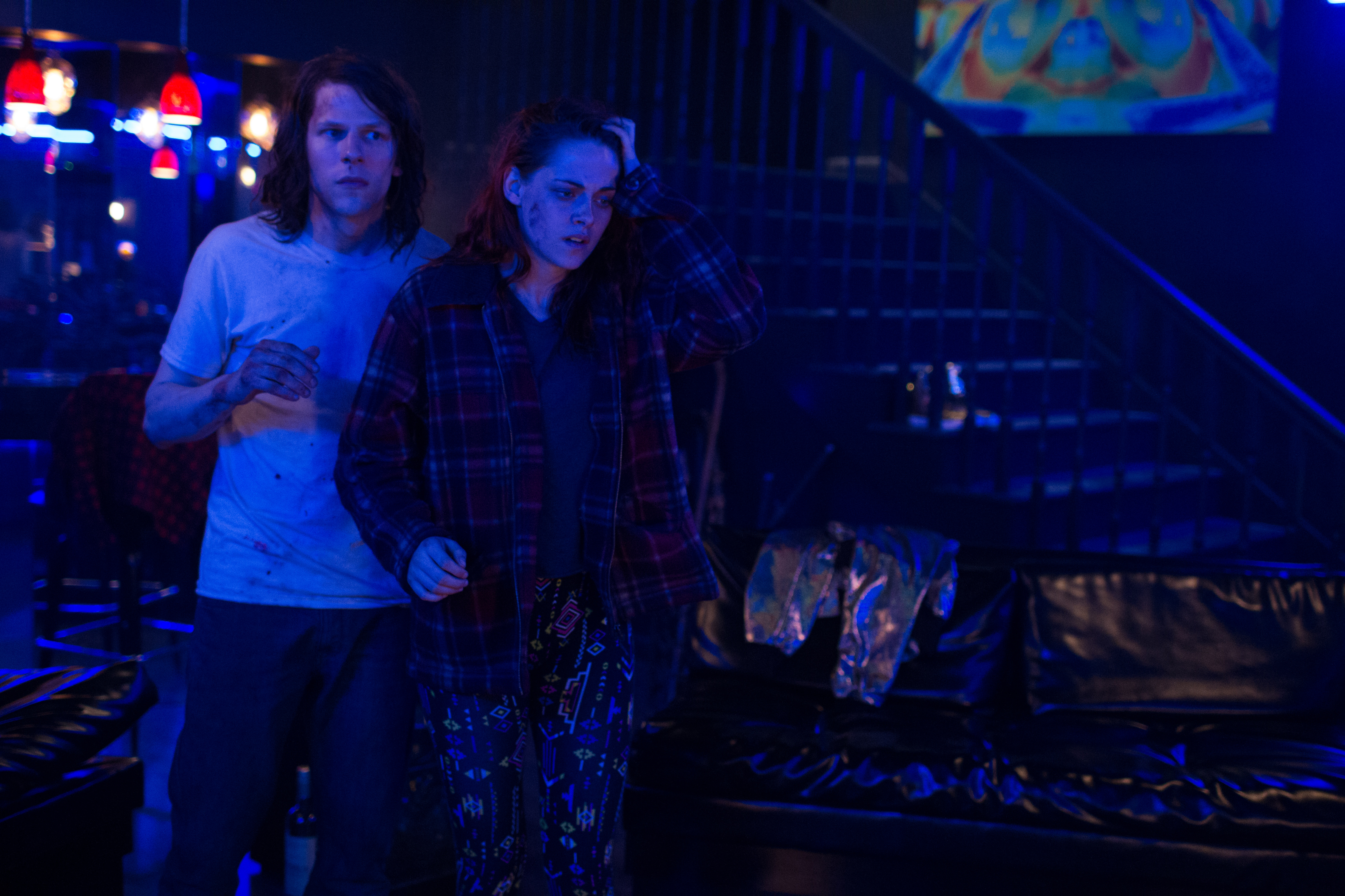 AmericanUltra_JesseEisenberg_KristenStewart_6.jpg