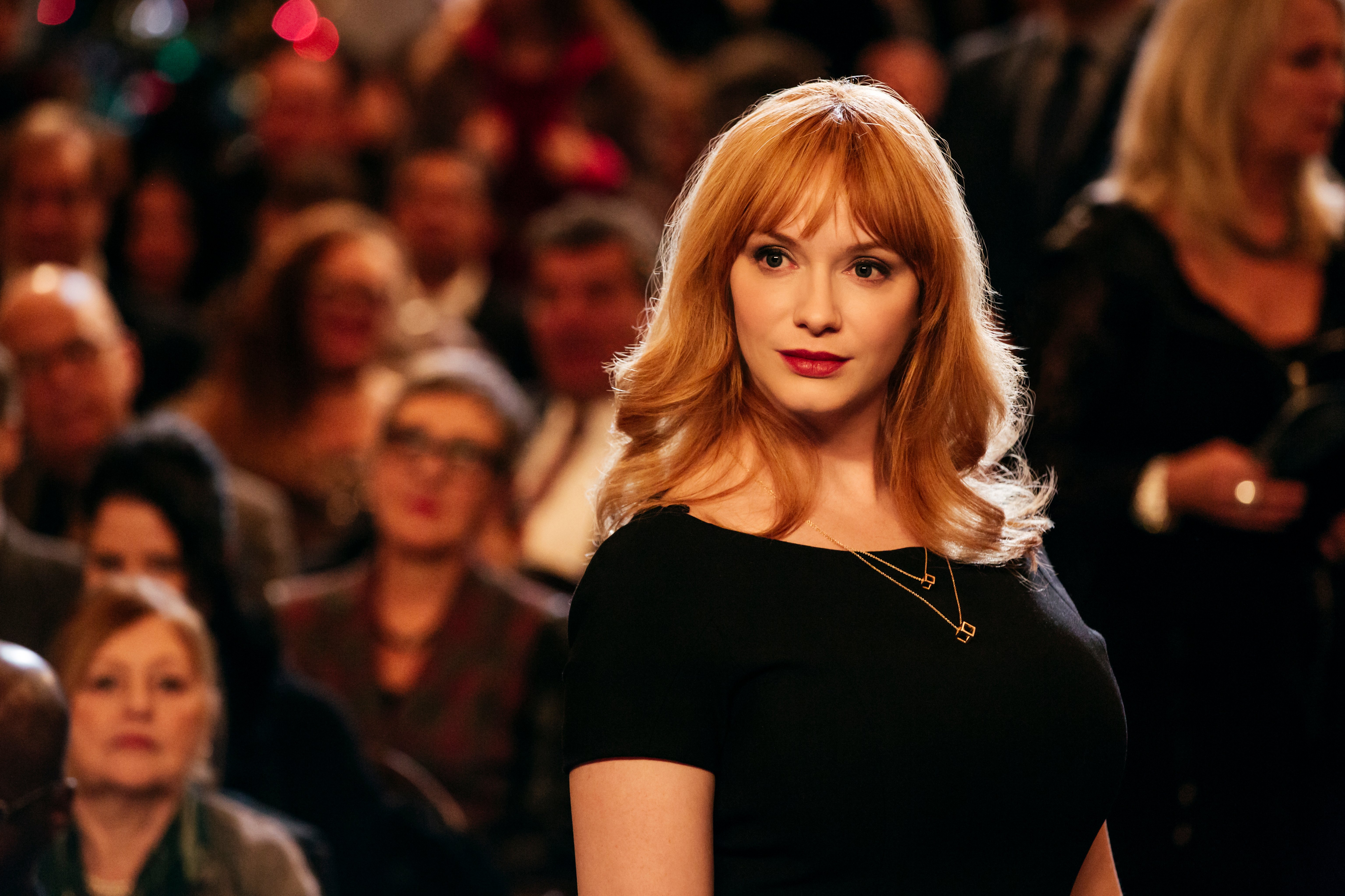 BadSanta2_ChristinaHendricks_6.jpg