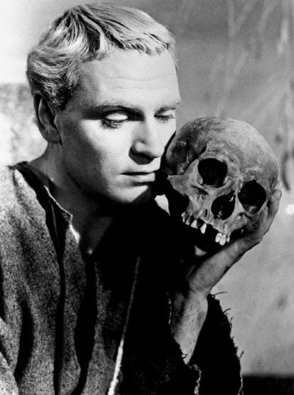 Hamlet__Olivier___Ph___1_.jpg