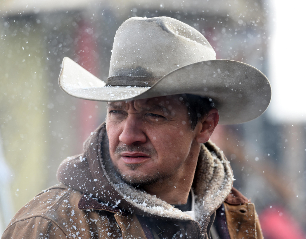 WindRiver_JeremyRenner_2.jpg