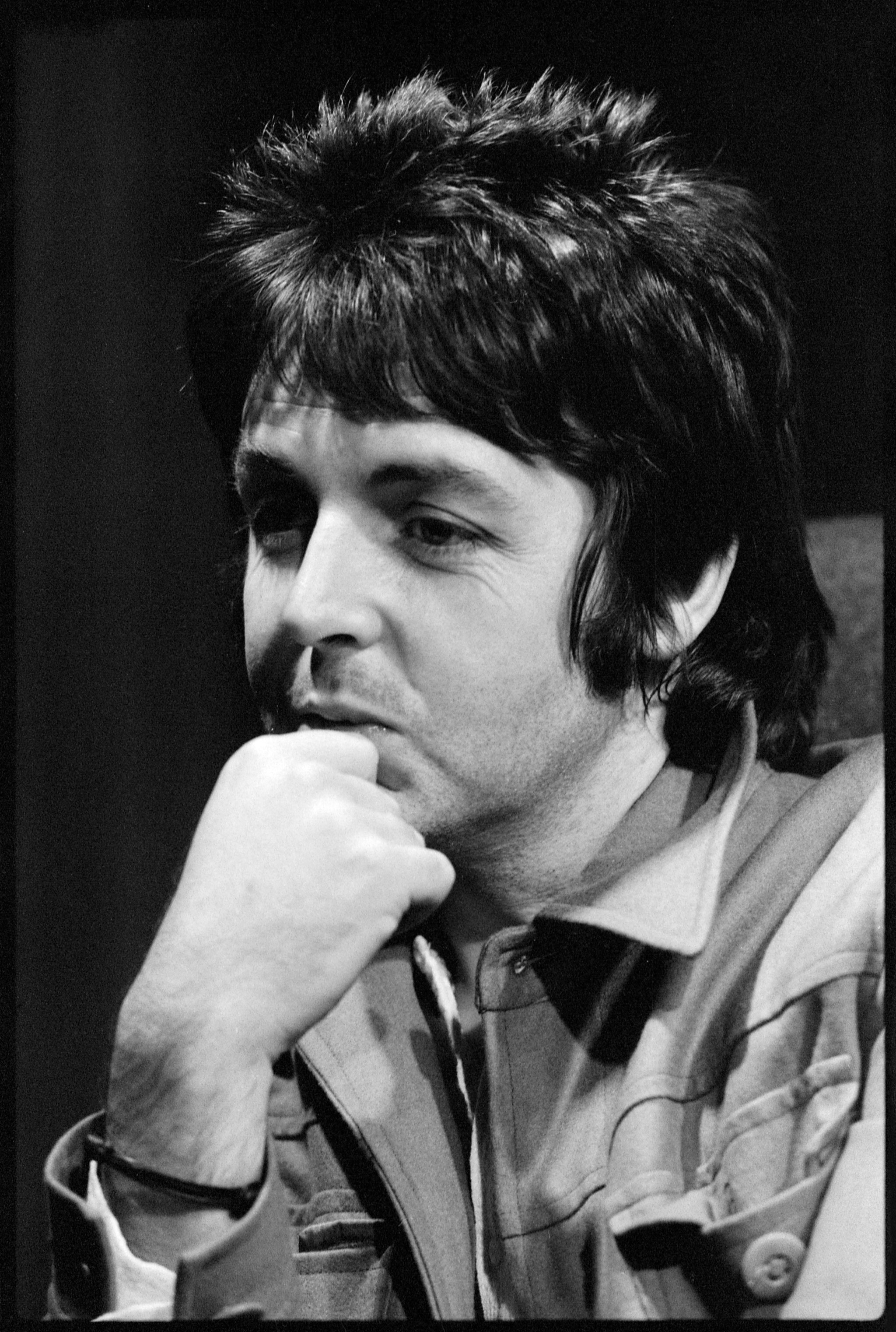 paul-mccartney-and-wings-one-hand-clapping-03.jpg