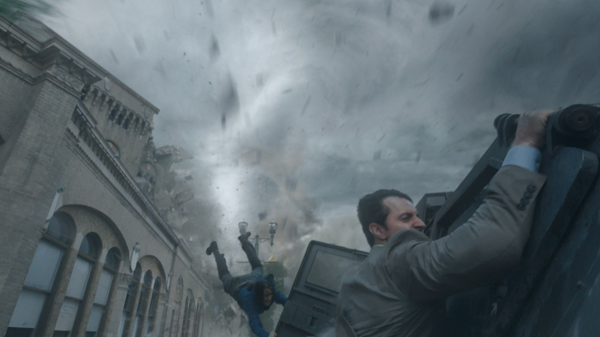 IntoTheStorm7_2048.jpg