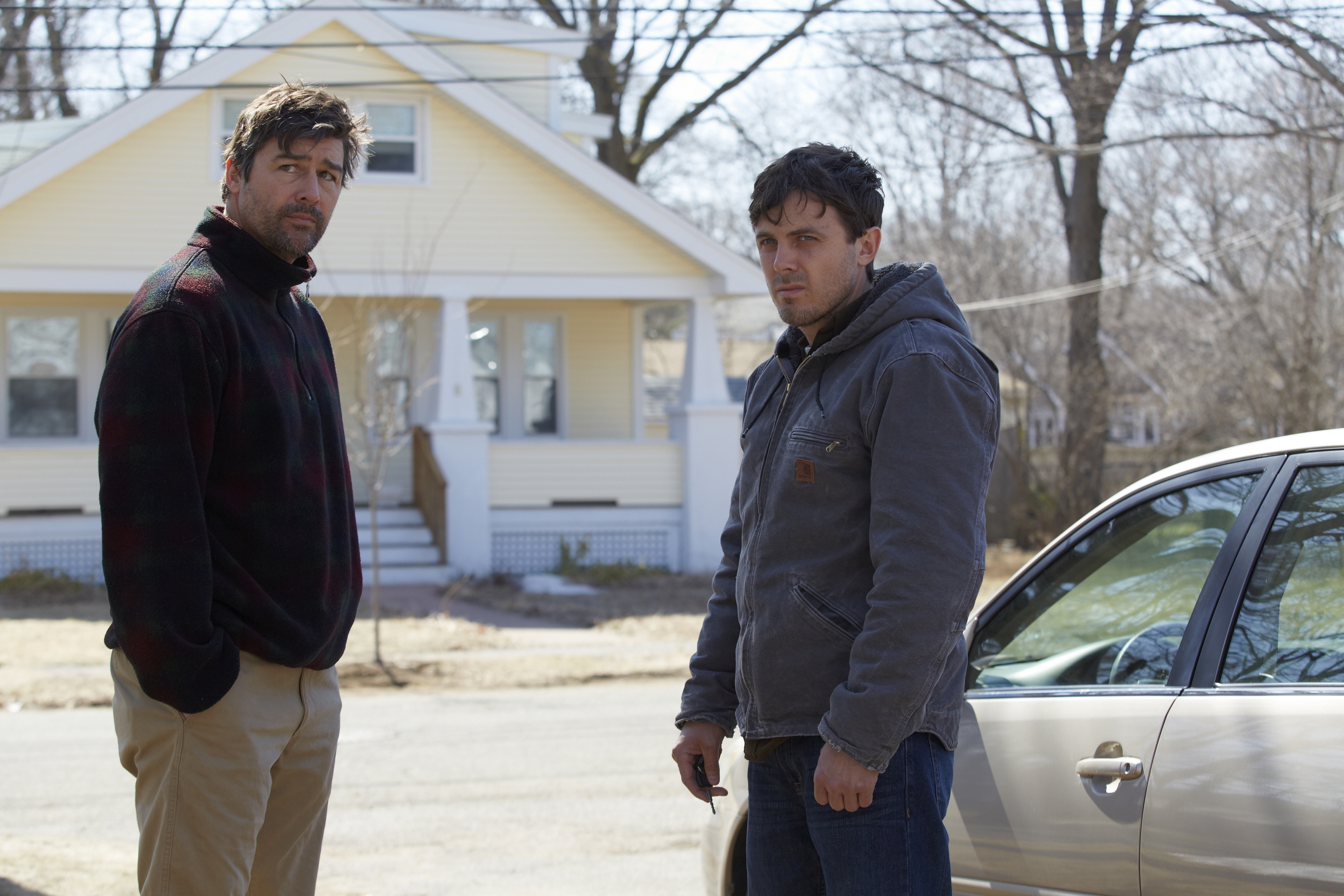 ManchesterByTheSea_KyleChandler_CaseyAffleck_1.jpg