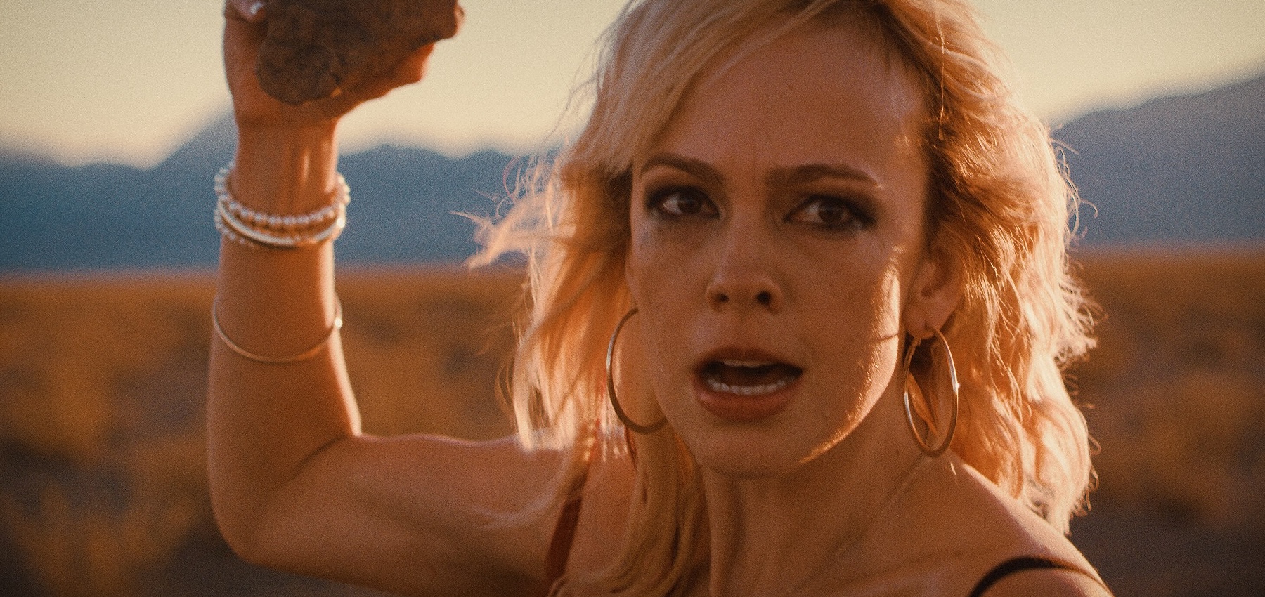 Bloody-Sand-image11.jpg