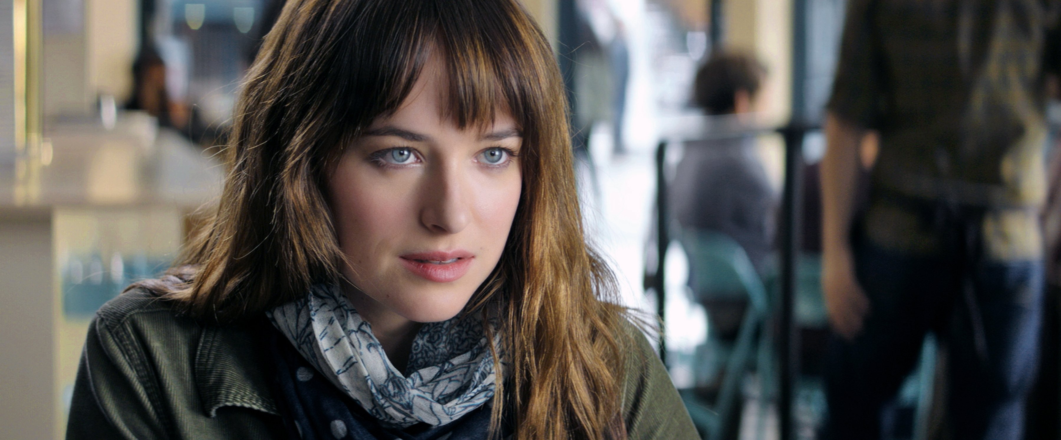 FiftyShadesOfGrey_DakotaJohnson_1.jpg