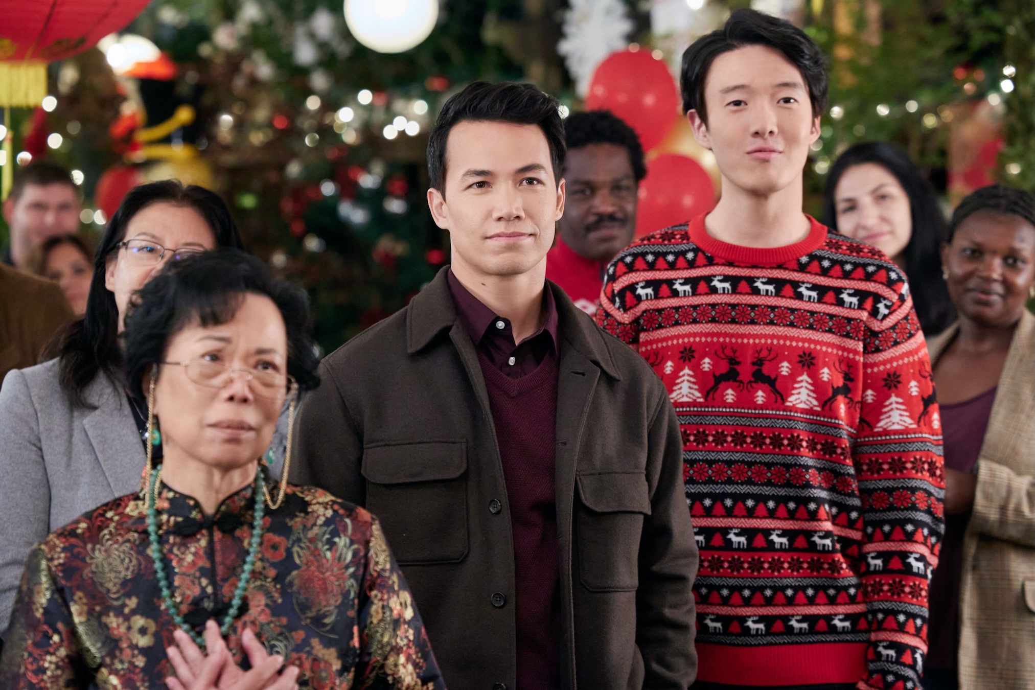 Big-Fat-Family-Christmas-image5.jpg