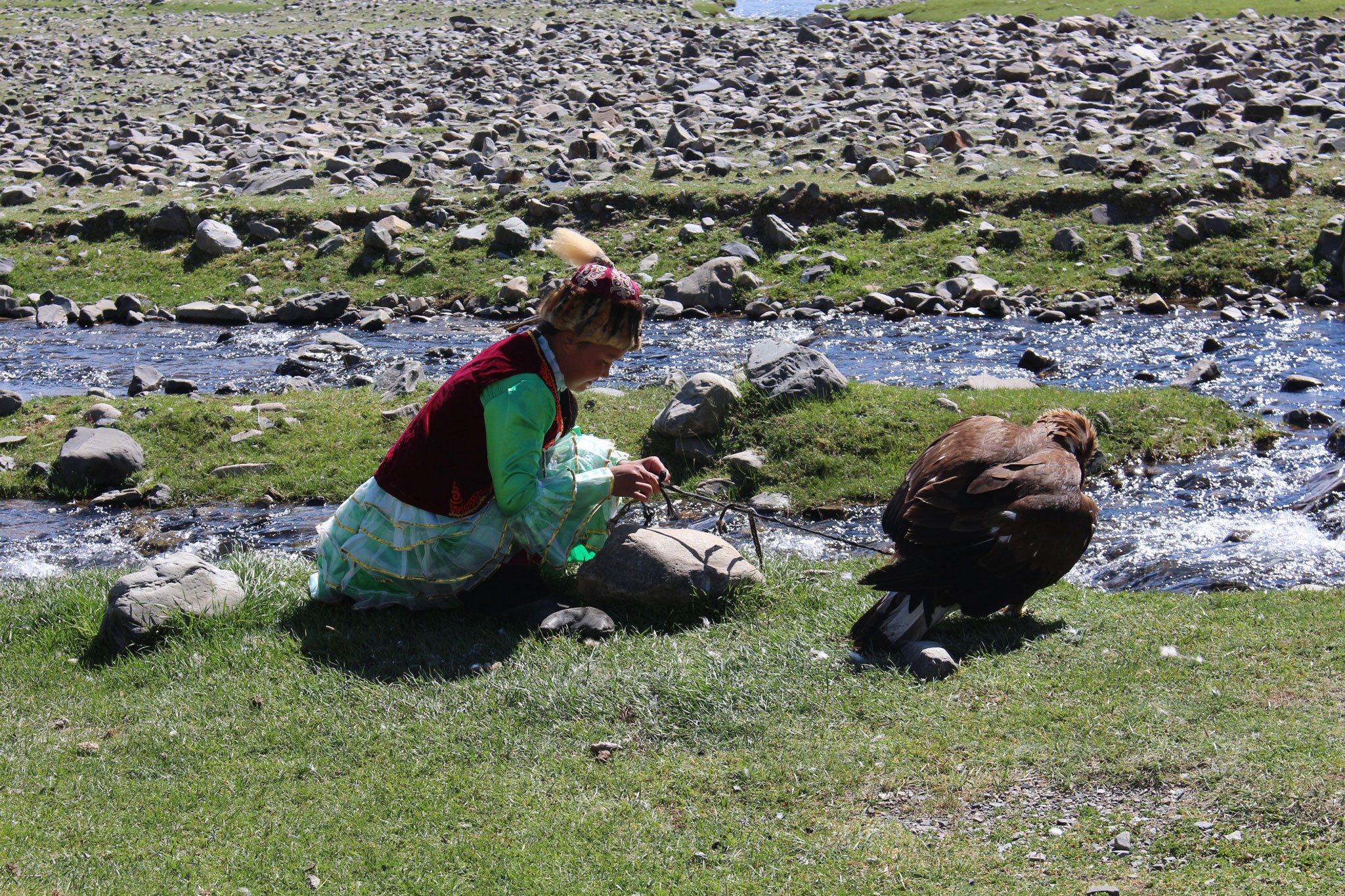 EagleHuntress8_2048.jpg