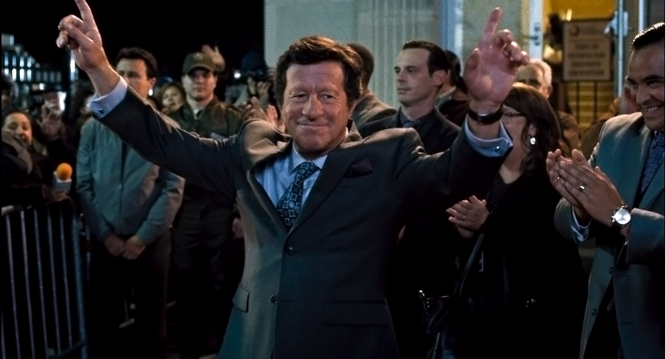 OurBrandIsCrisis_JoaquimdeAlmeida_2.jpg