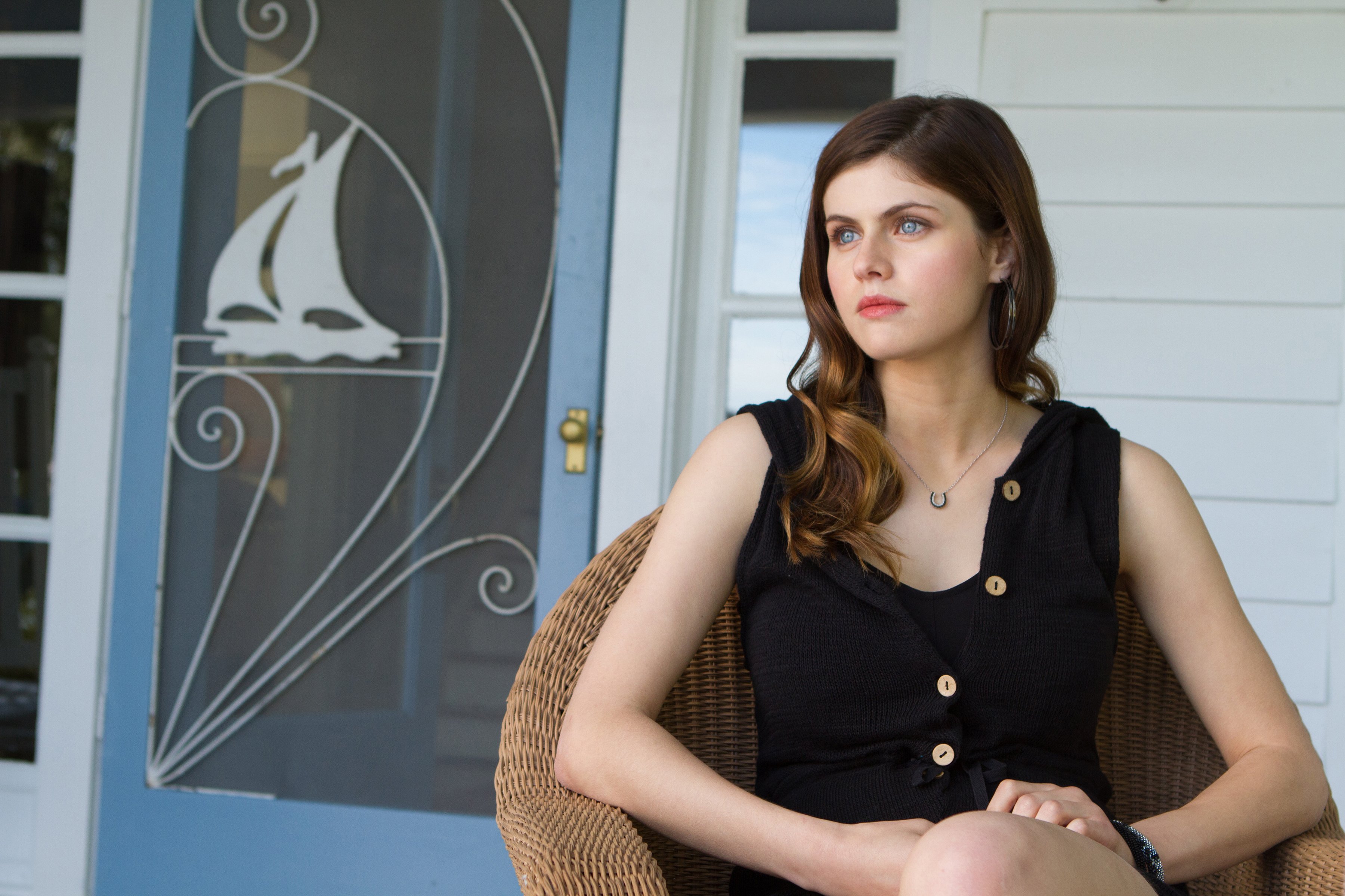 TheChoice_AlexandraDaddario_5.jpg