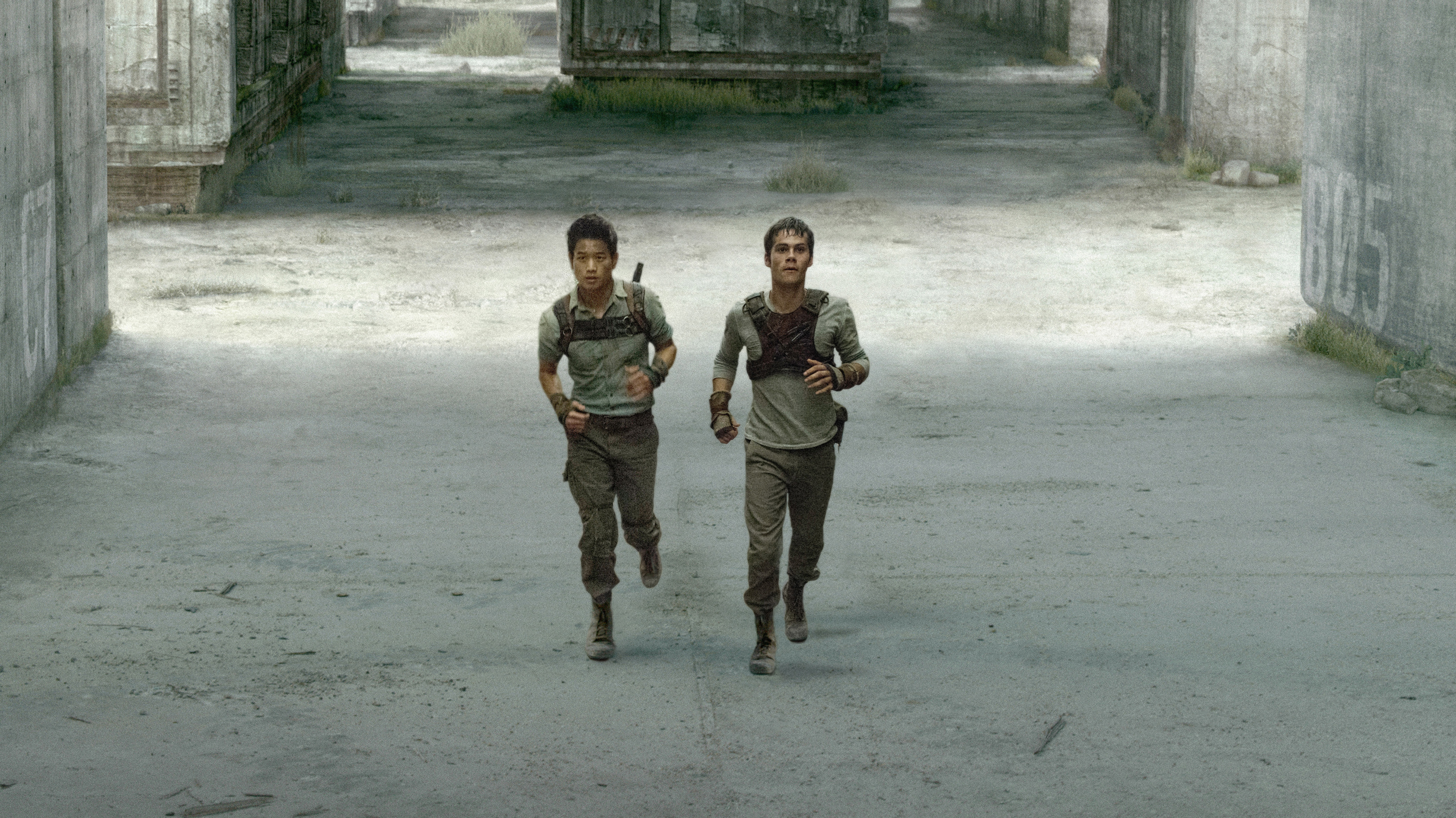 MazeRunner_KiHongLee_DylanO_Brien_2.jpg