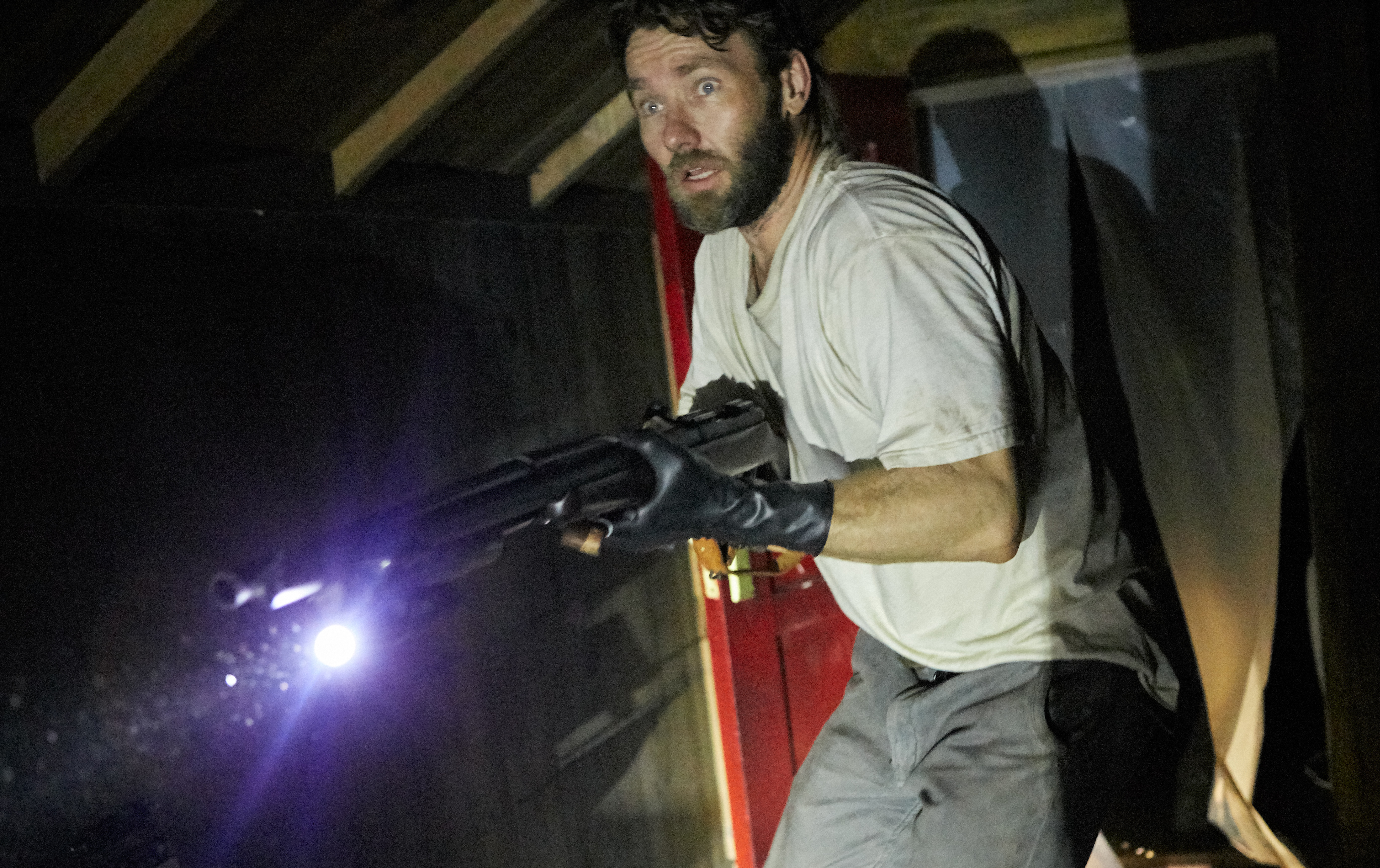 ItComesAtNight_JoelEdgerton_1.jpg