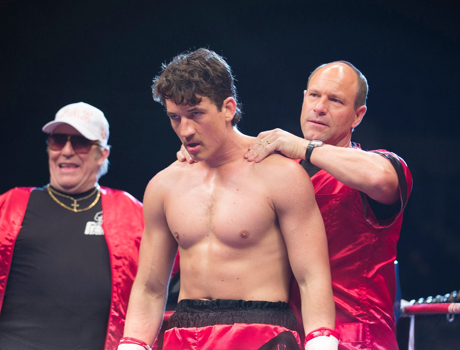 BleedForThis_CiaranHinds_MilesTeller_AaronEckhart_1.jpg