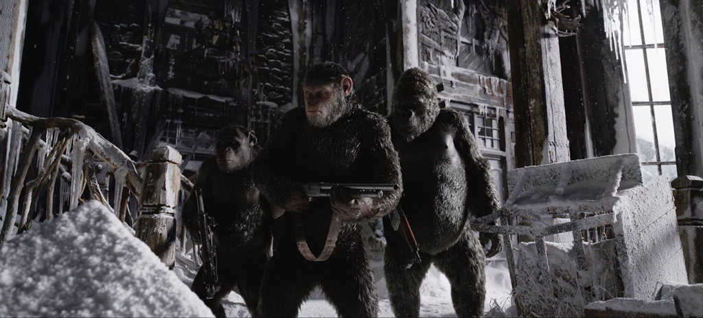 WarForPlanetOfTheApes_AndySerkis_TerryNotary_MichaelAdamthwaite_5.jpg