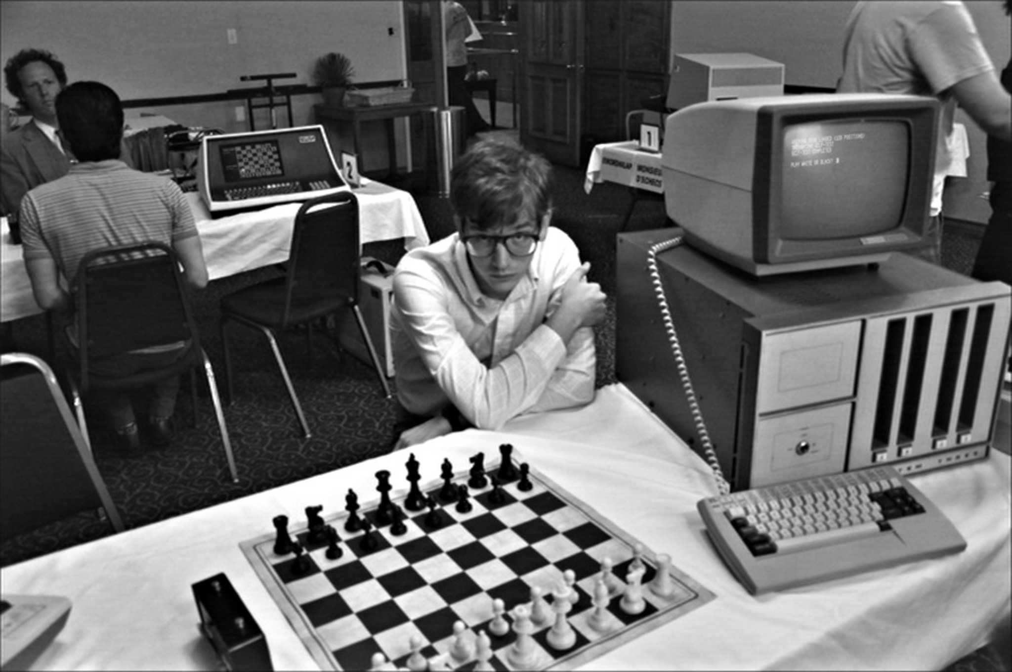 ComputerChess2_2048.jpg