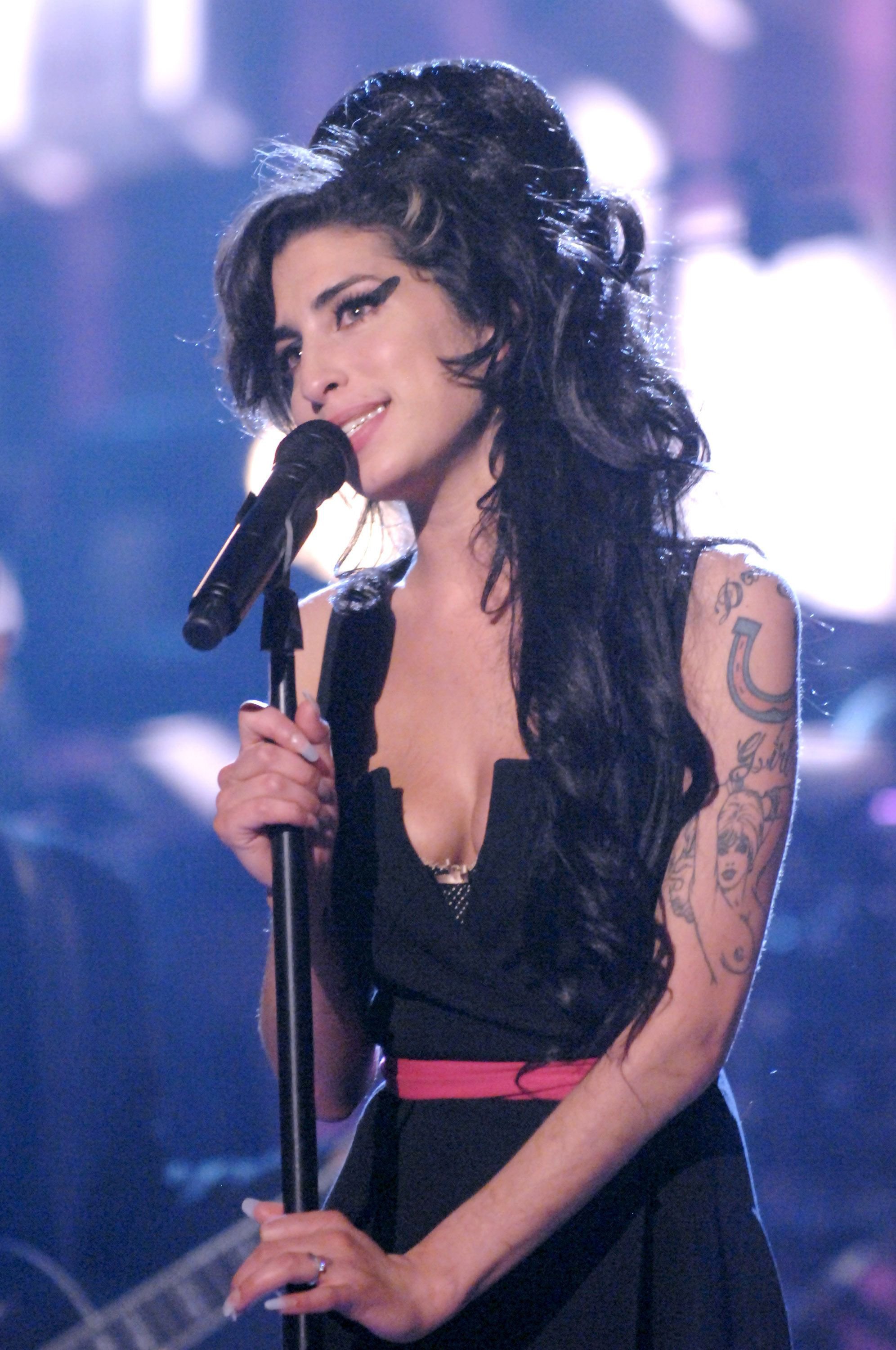 Amy_AmyWinehouse_3.jpg