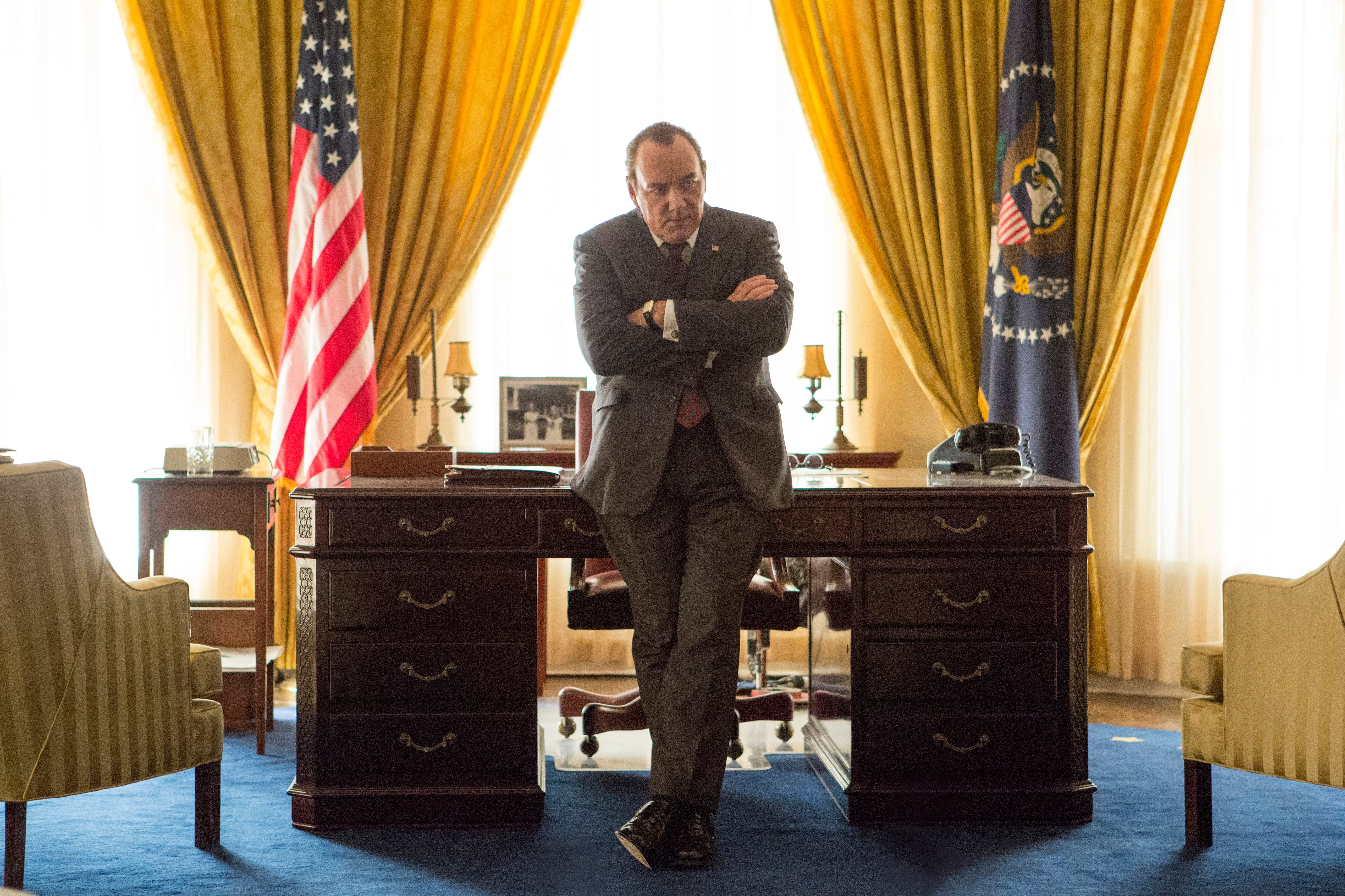 ElvisAndNixon_KevinSpacey_3.jpg